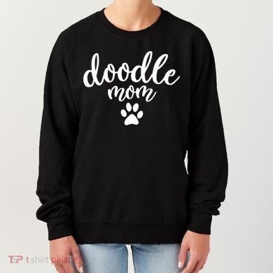 Goldendoodle Cute Gift Doodle Mom Bernedoodle Labradoodle Cool Gift Women's Sweatshirt