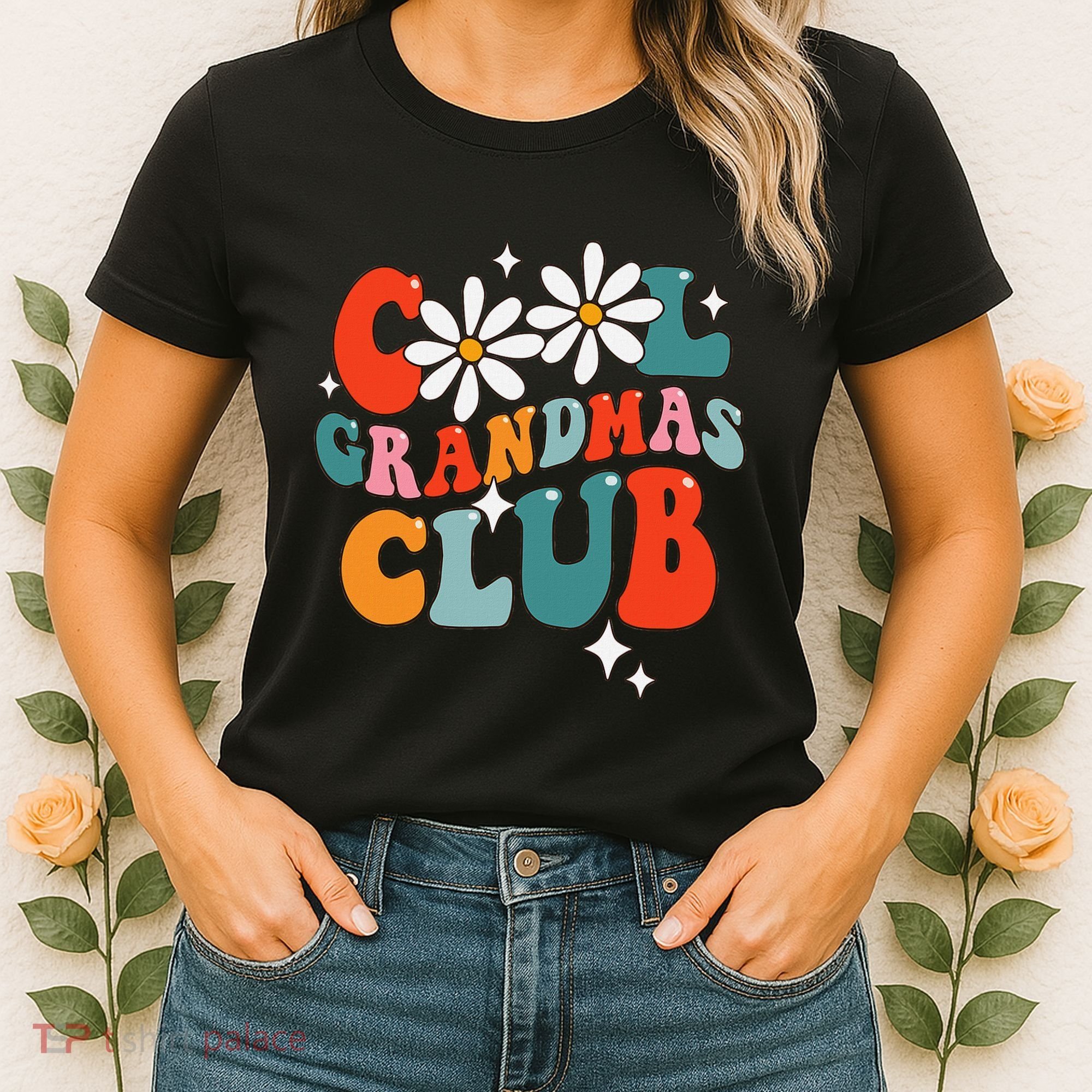 Groovy Cool Grandmas Club Funny Smile Women's T-Shirt