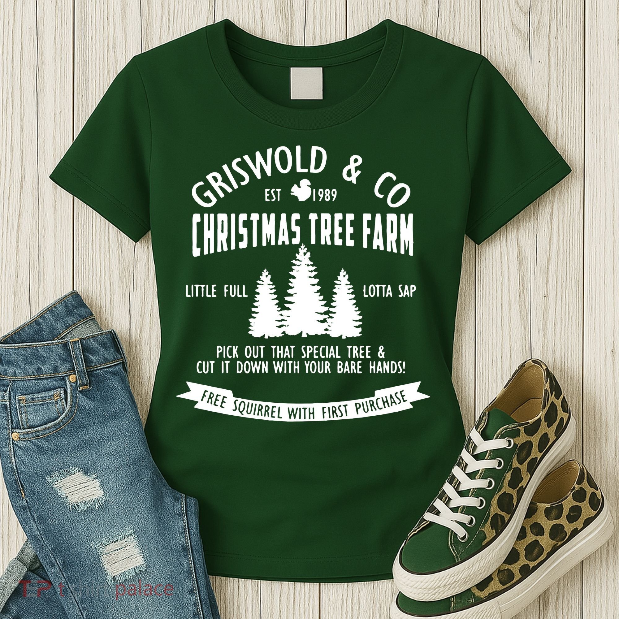 Griswold Co Shirt Christmas Tree Farm Christmas Vacation Women's T-Shirt
