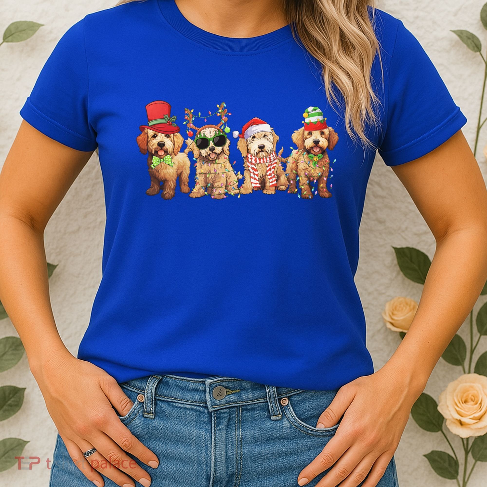 Golden Doodle Christmas Dogs Xmas Lights Christmas Xmas Tree Gift Women's T-Shirt