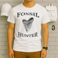 Great Distressed Fossil Hunter Megalodon Tooth Enthusiast T-Shirt thumb 6