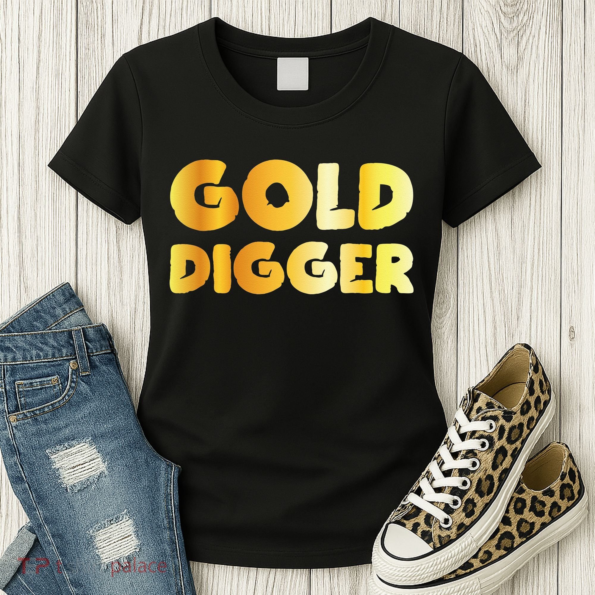 Gold Digger Geologist Pun Geology Geek Funny Costume Women's T-Shirt