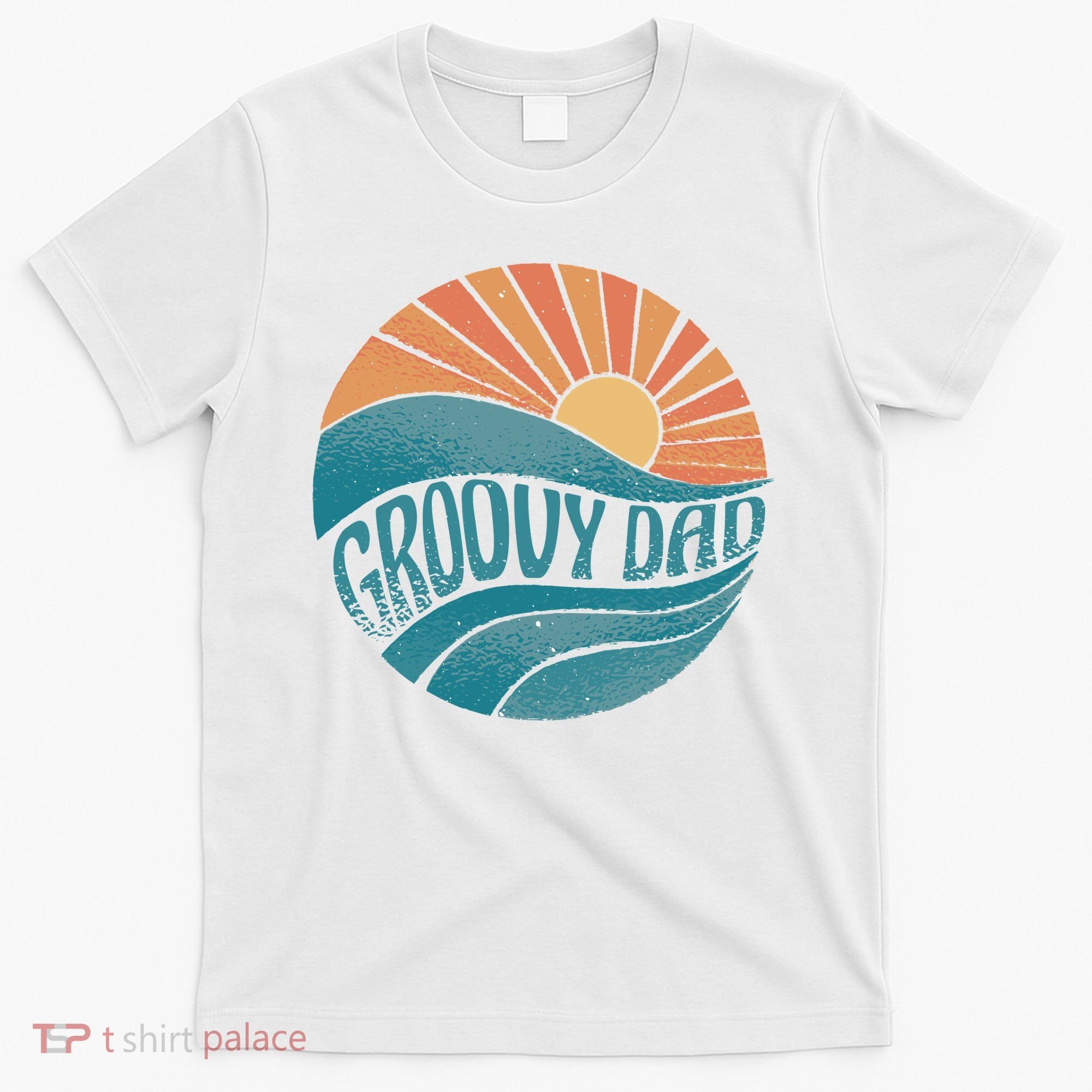 Groovy Dad Retro Sunset Gift T-Shirt