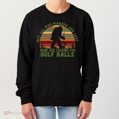 Gift Dventure Seeker Gift Idea Looking For Golf Balls Cute Gift Women's Sweatshirt