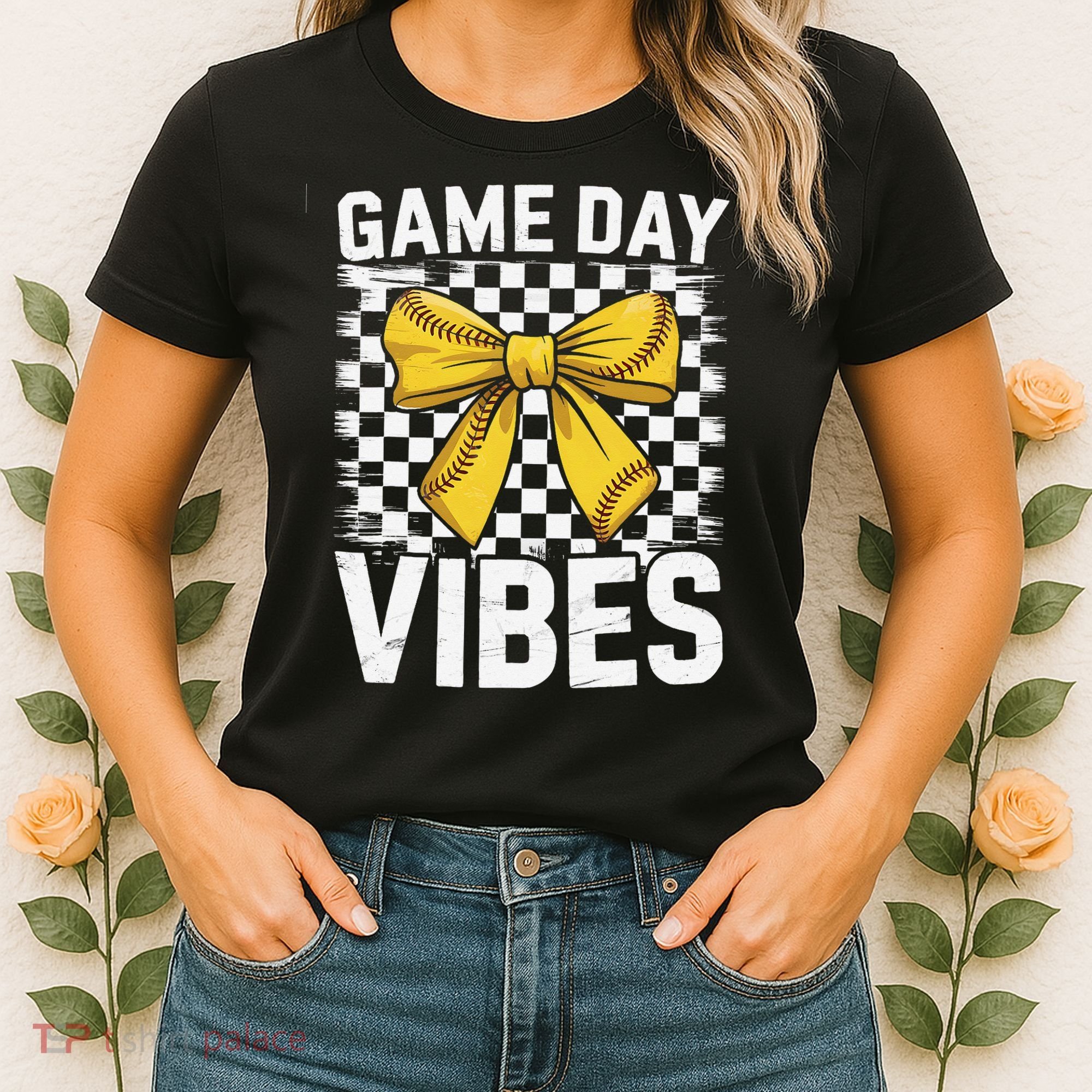 Game Day Vibes Coquette Bow Softball Mama Softball Girl Women's T-Shirt