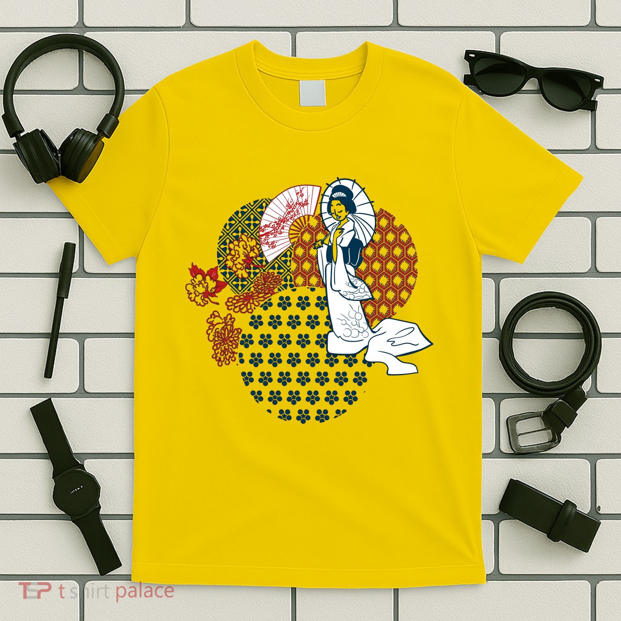 Geisha Fan Parasol Abstract T-Shirt
