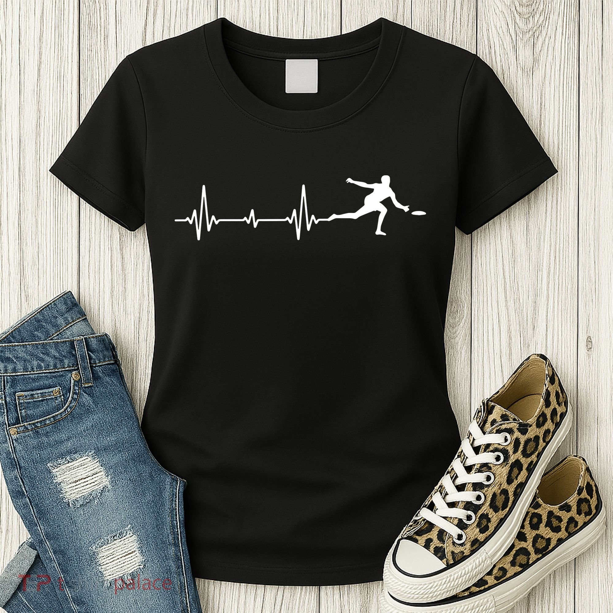 Great Frisbee Heartbeat Gift Ultimate Women's T-Shirt
