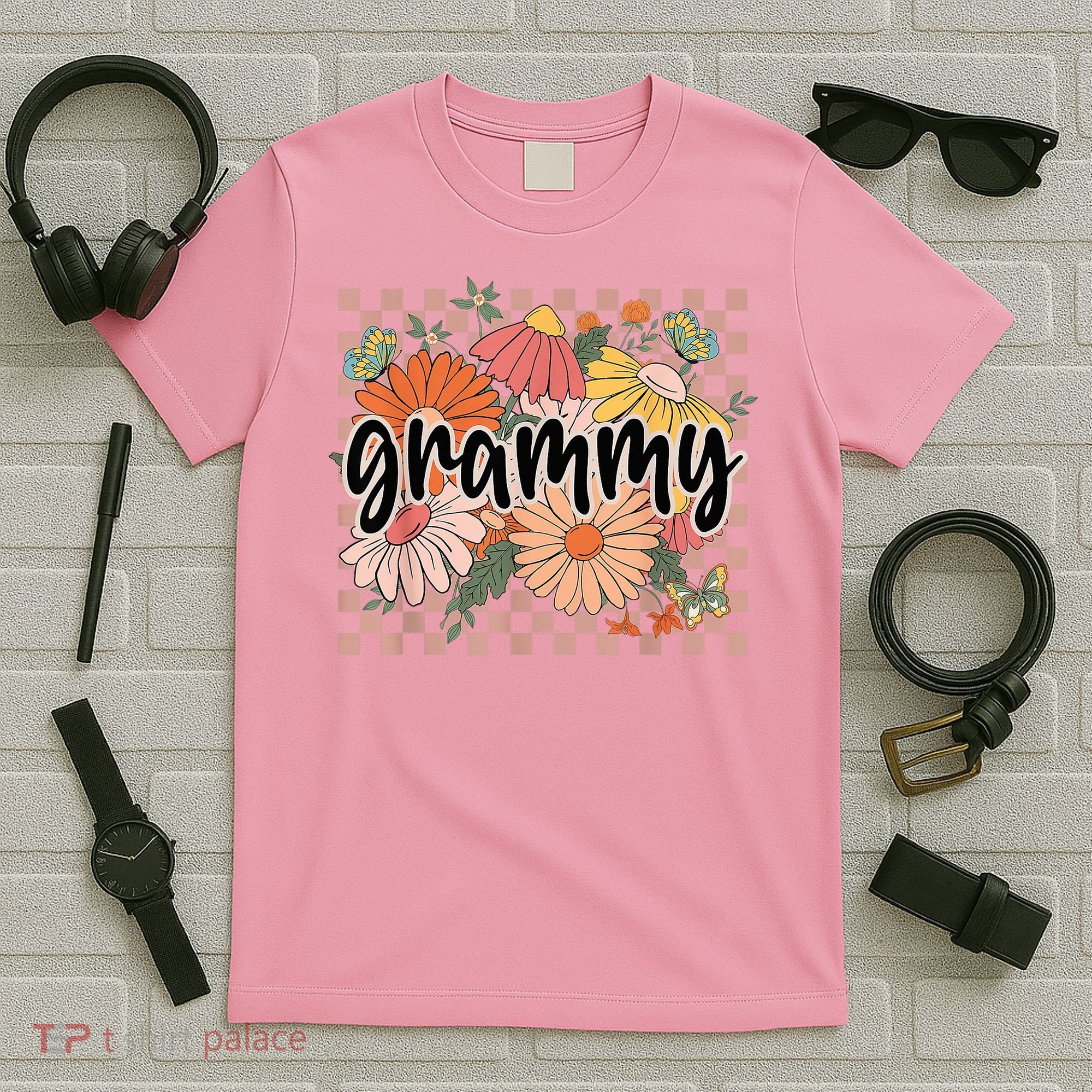 Grammy Floral Mother'S Day Wildflower Girl Checkered T-Shirt
