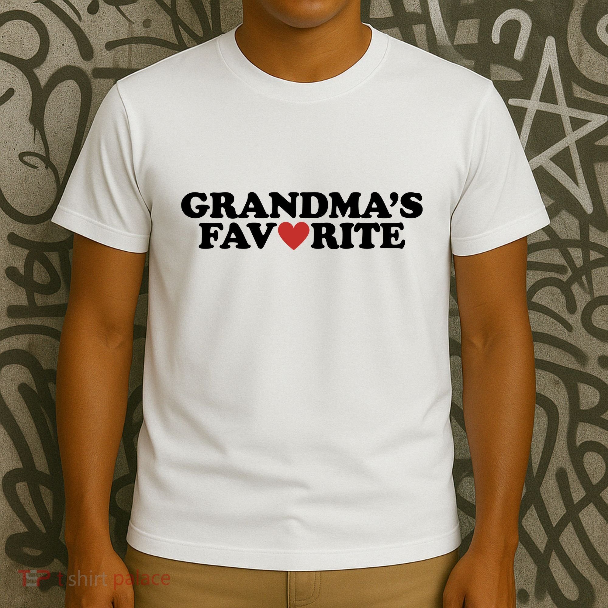 Grandmas Favorite Red Heart Cute Gift T-Shirt