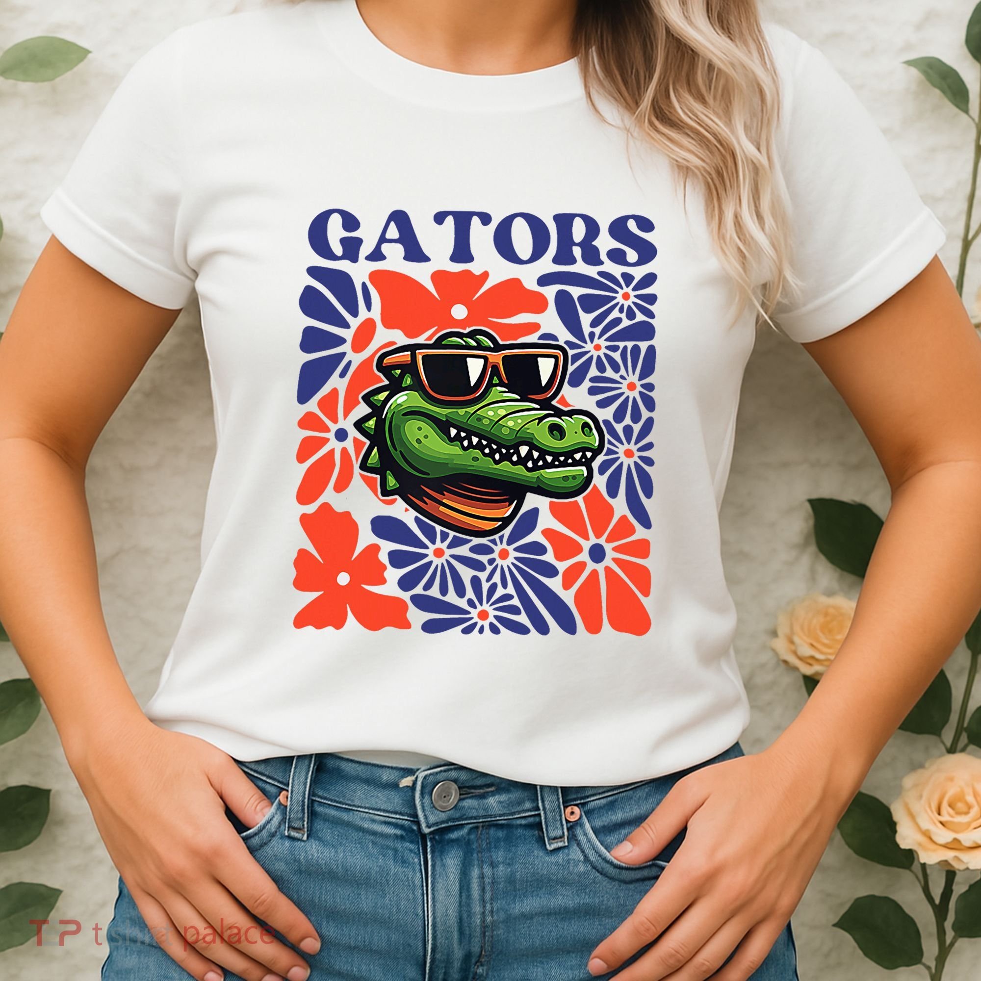 Gators Floral Retro Back To School Spirit Squad Women's T-Shirt