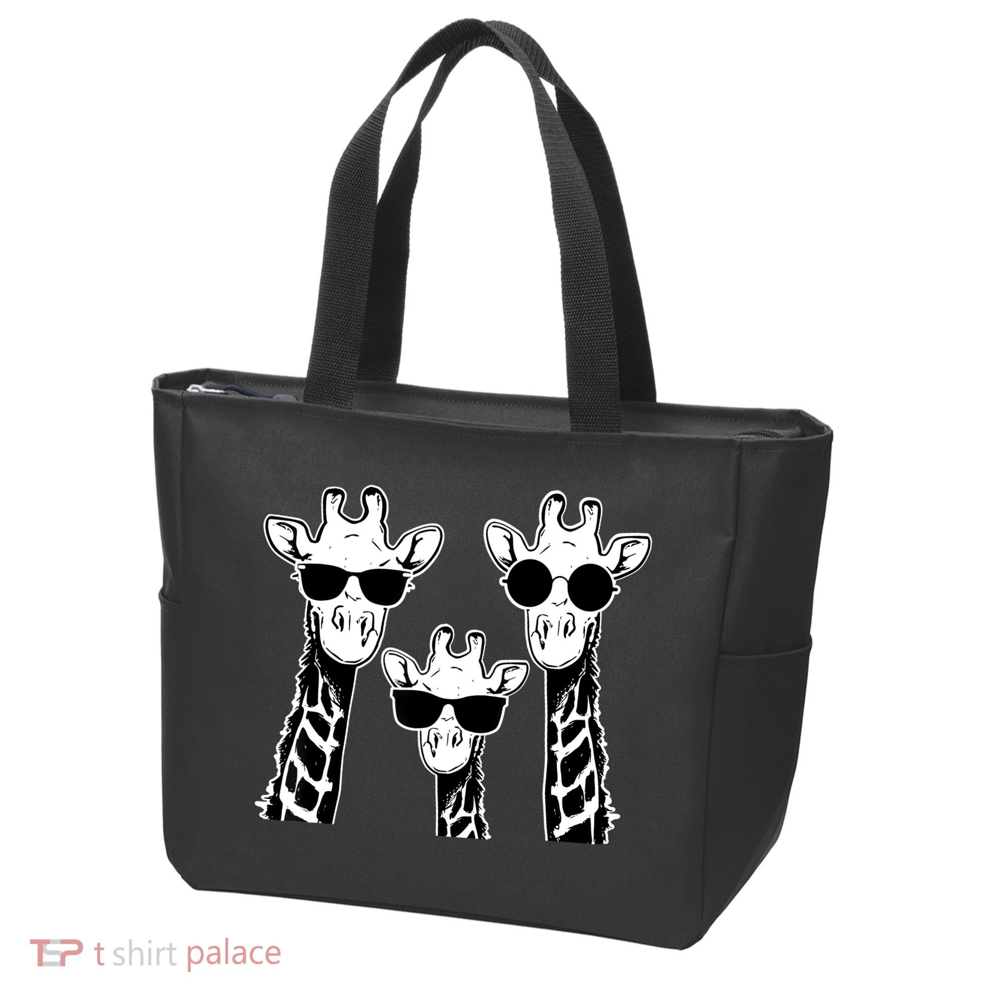 Giraffes family with sunglasses - Giraffe Tote Bag