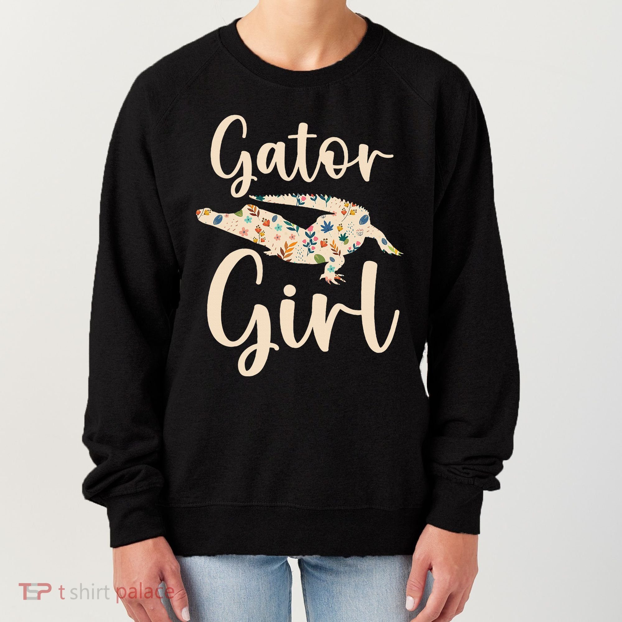 Gator Girl Alligator Lover Zookeeper Crocodile Women's Sweatshirt