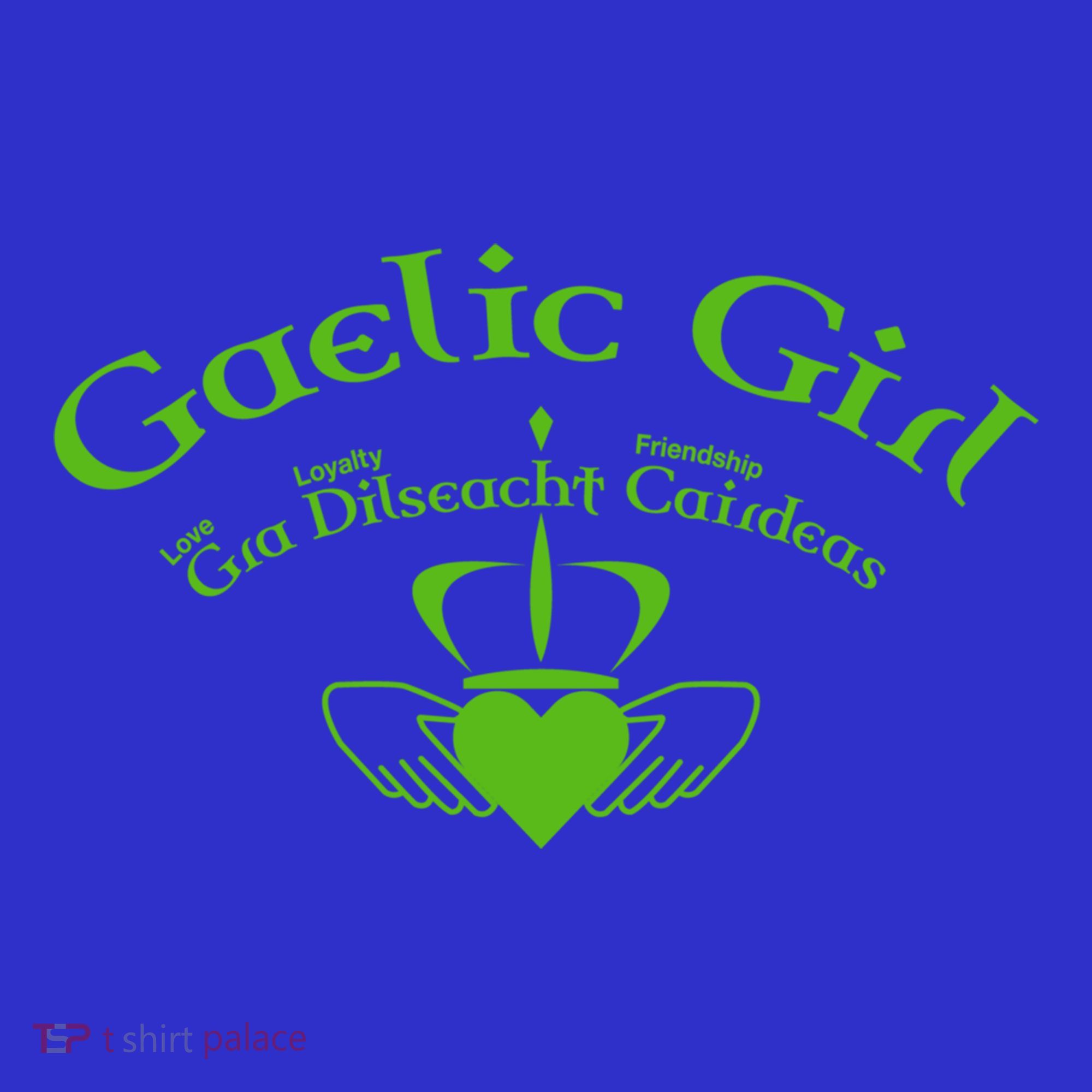 Gaelic Gra Dilseacht Cairdeas Claddagh Gift Kids T-Shirt