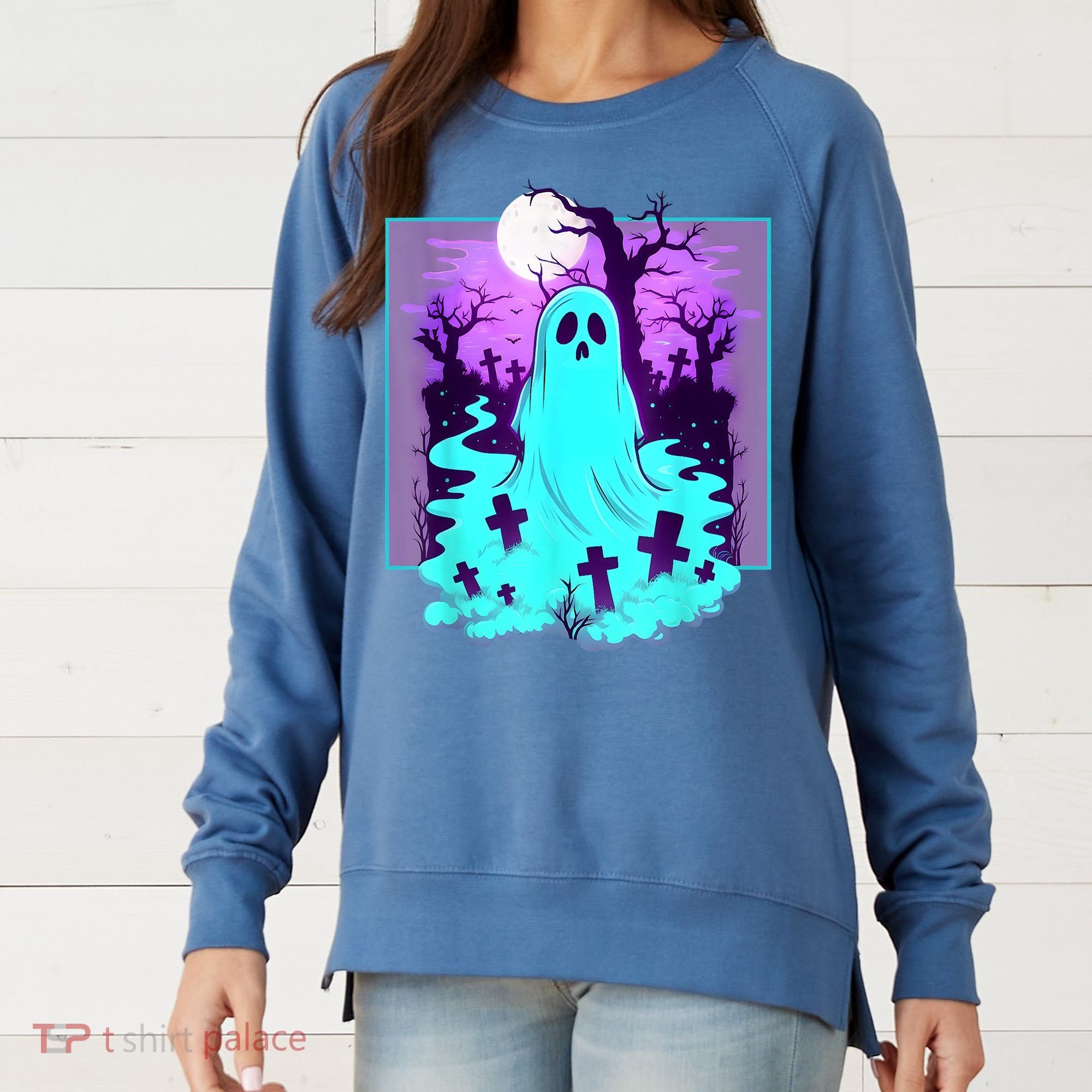 Ghost Graveyard Pastel Goth Cute Spooky Halloween Aesthetic Women's Sweatshirt