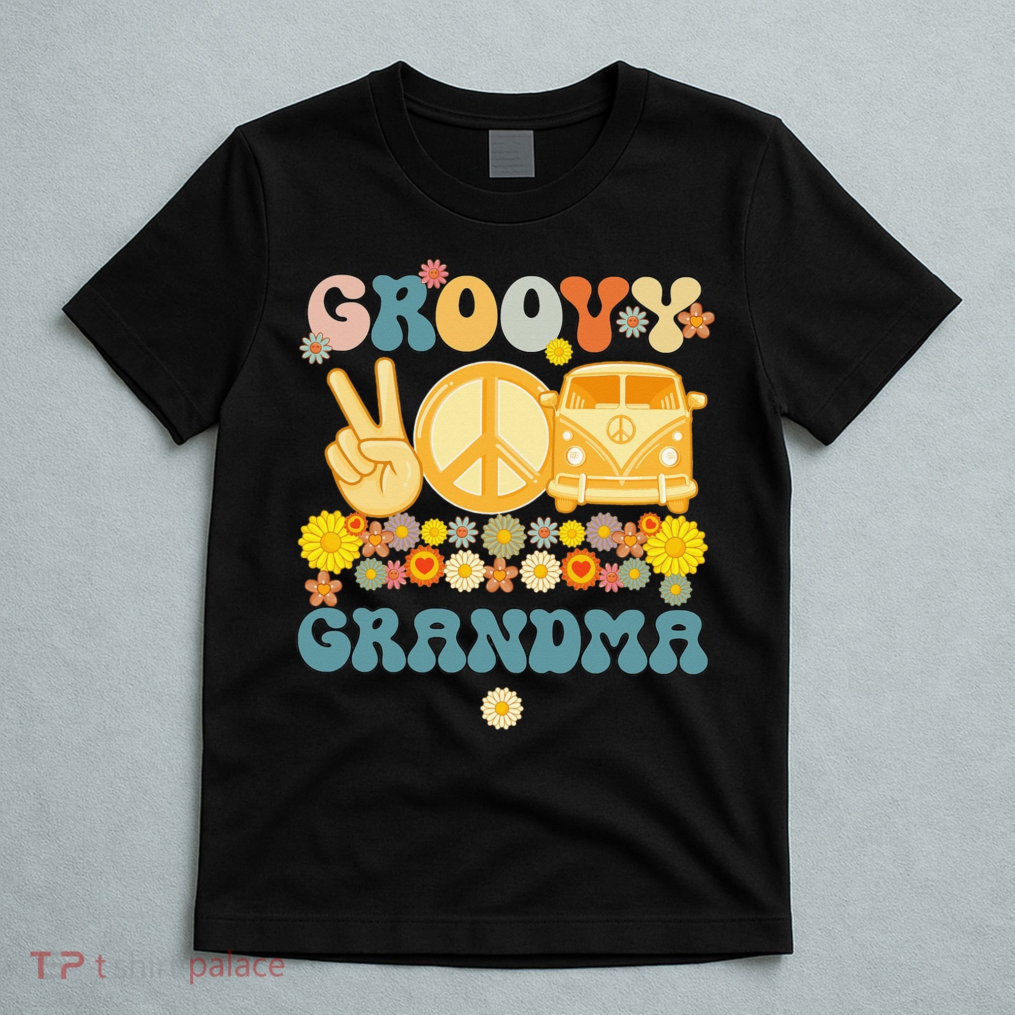 Groovy Grandma Retro Matching Family Baby Shower T-Shirt