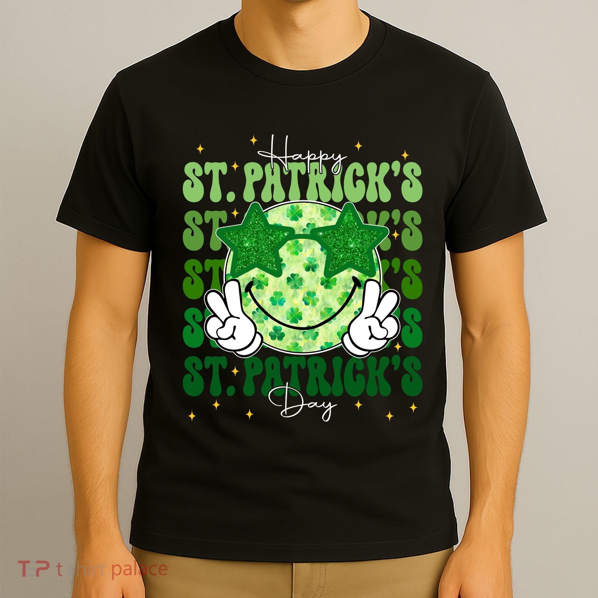 Groovy Happy St Patricks Day Shamrock T-Shirt