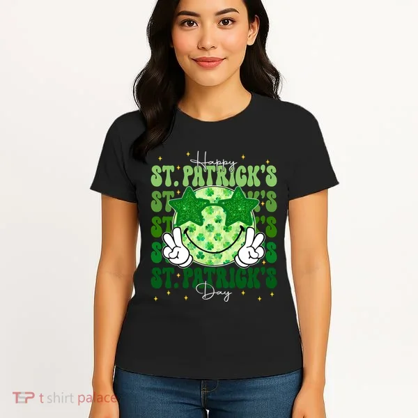 Groovy Happy St Patricks Day Shamrock Women's T-Shirt