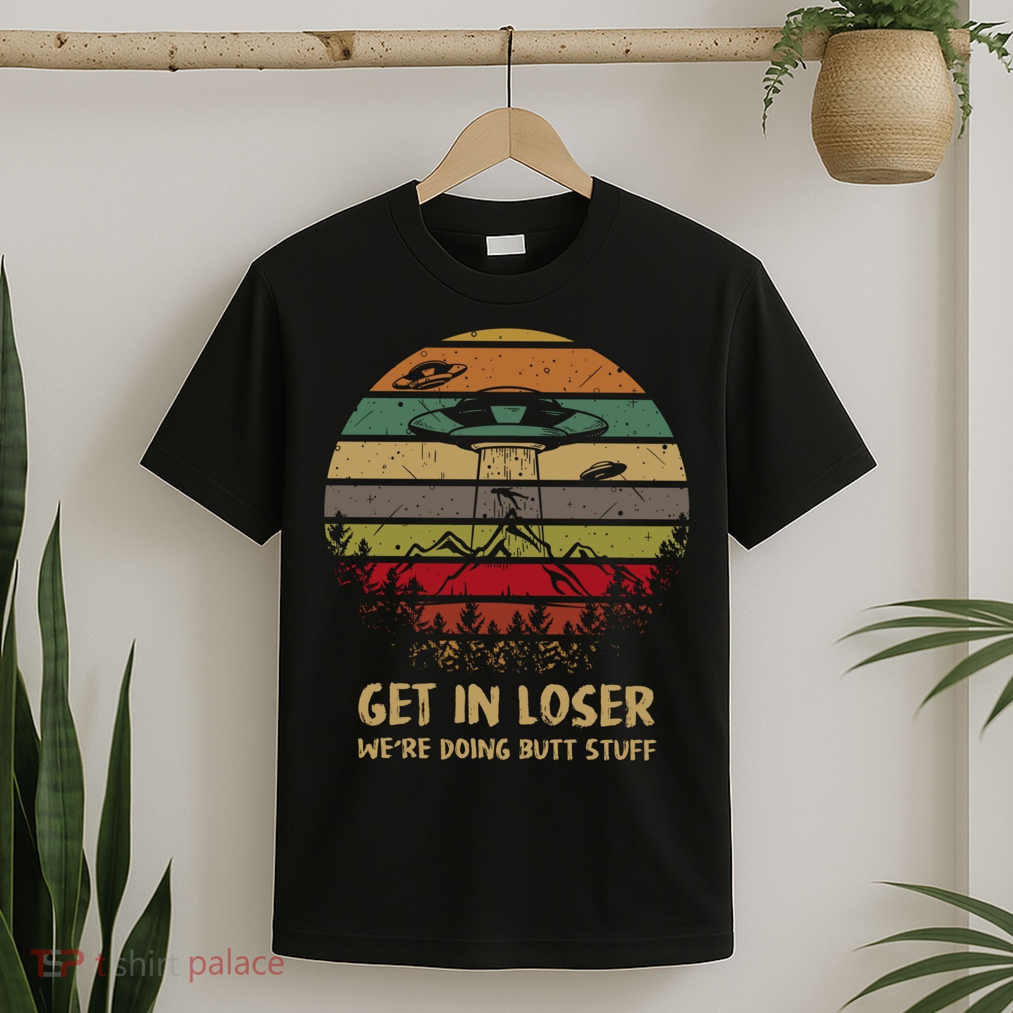 Get In Closer We're Doing Butt Stuff Funny Aliens UFO Meme Sunset Vintage T-Shirt