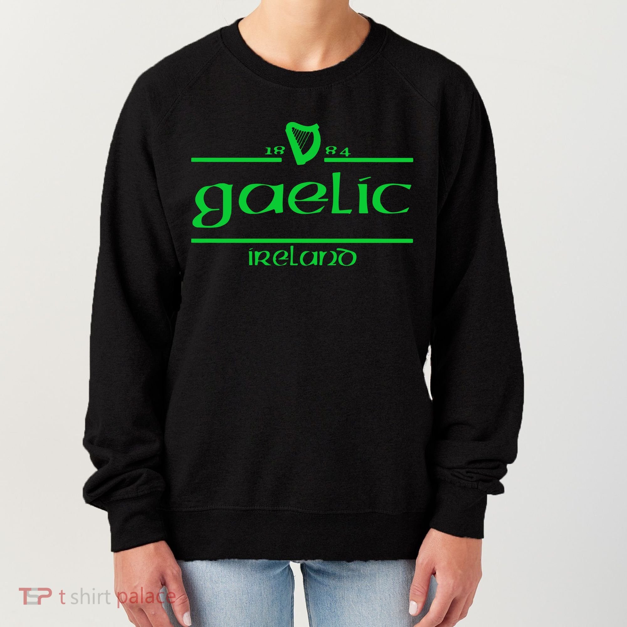 GAELIC IRELAND Women's Sweatshirt