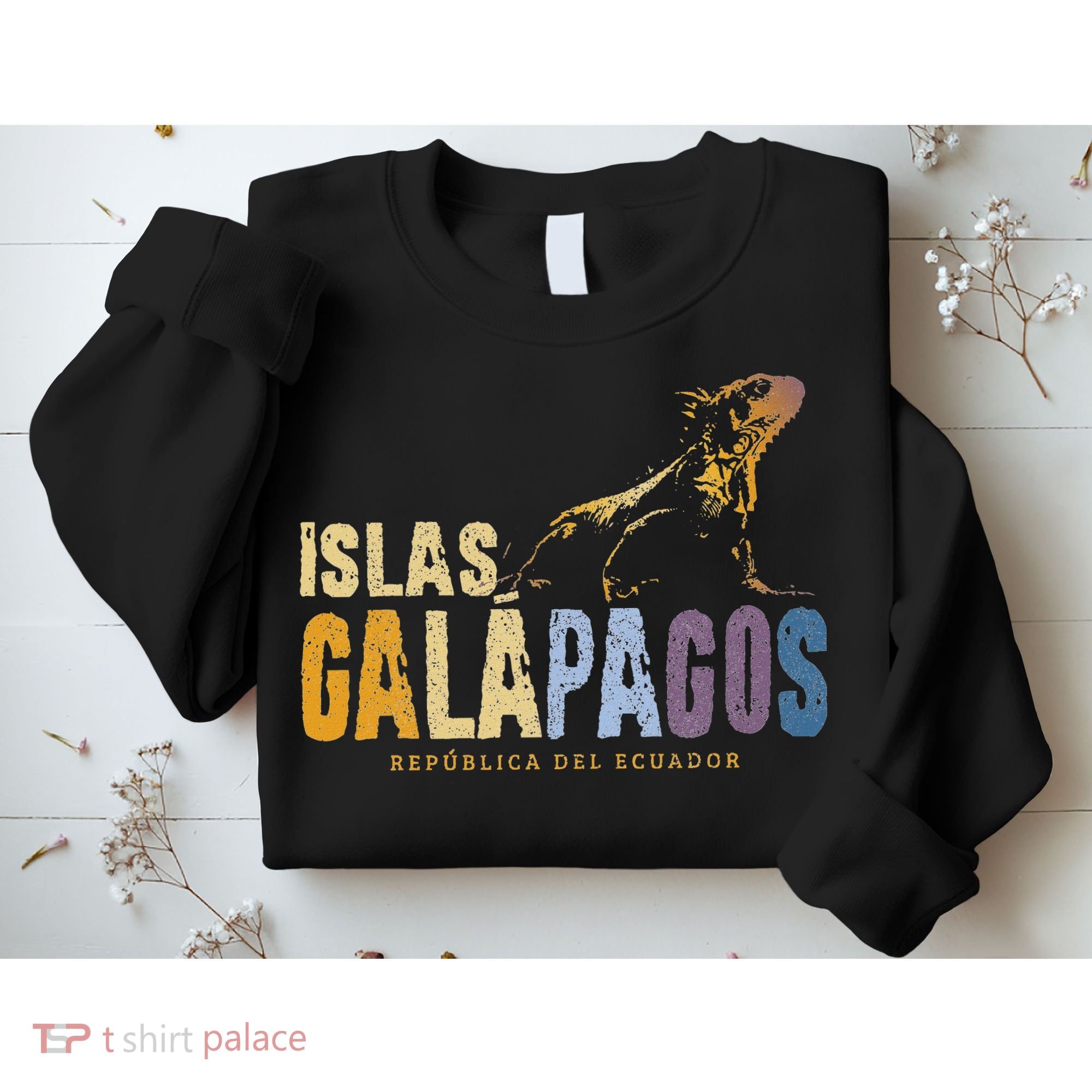 Galapagos Islands Islas Galapagos Iguana Ecuador Sweatshirt