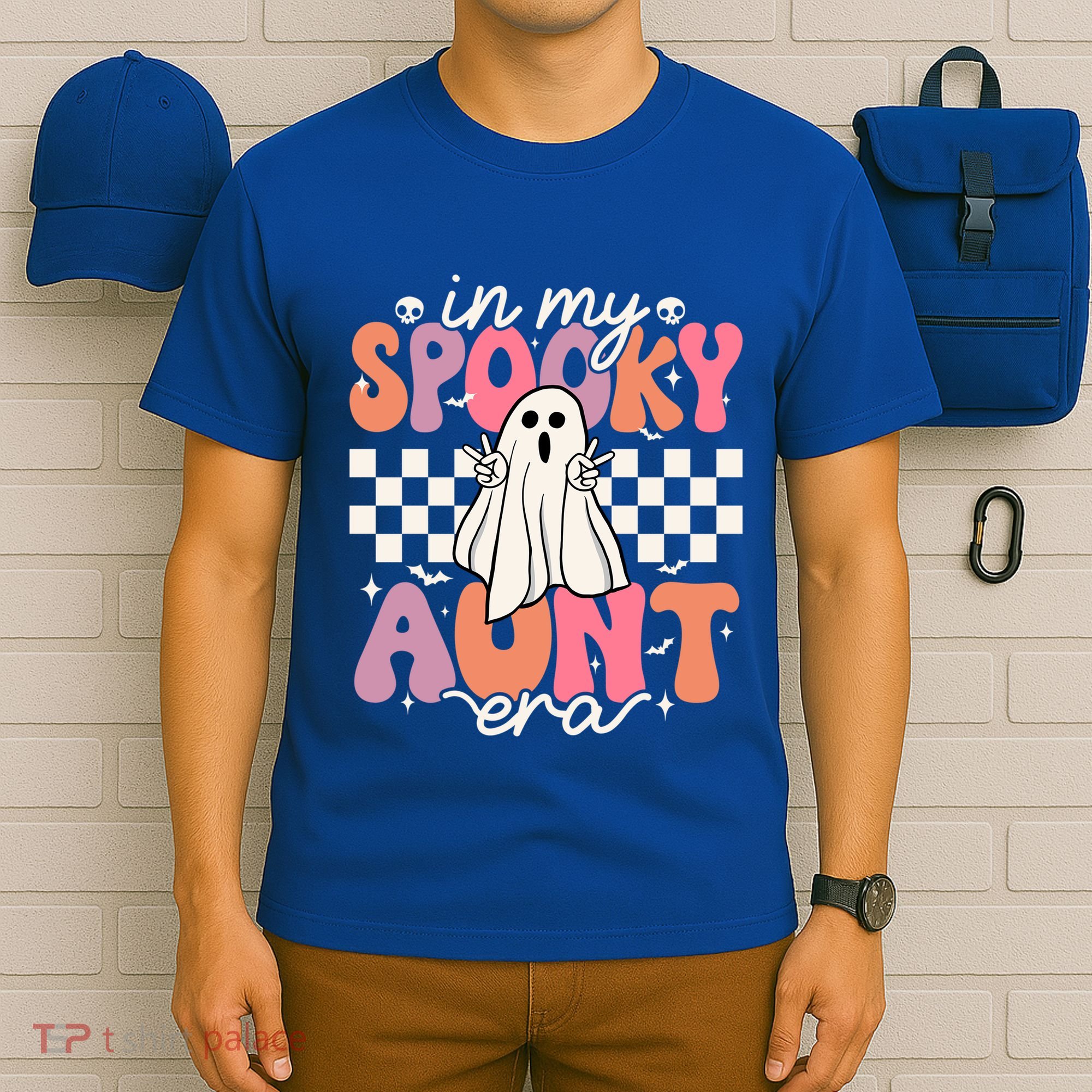 Groovy In My Spooky Aunt Era Retro Auntie Halloween Ghost Gift T-Shirt