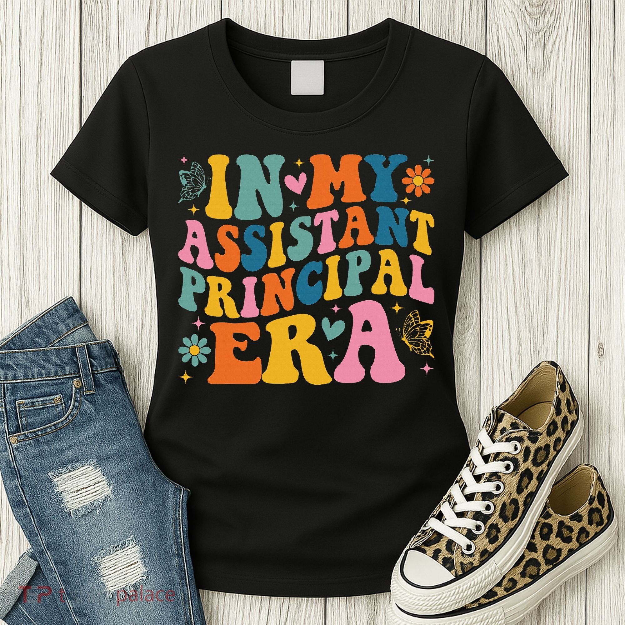 Groovy In My Assistant Principal Era School Worker Women's T-Shirt