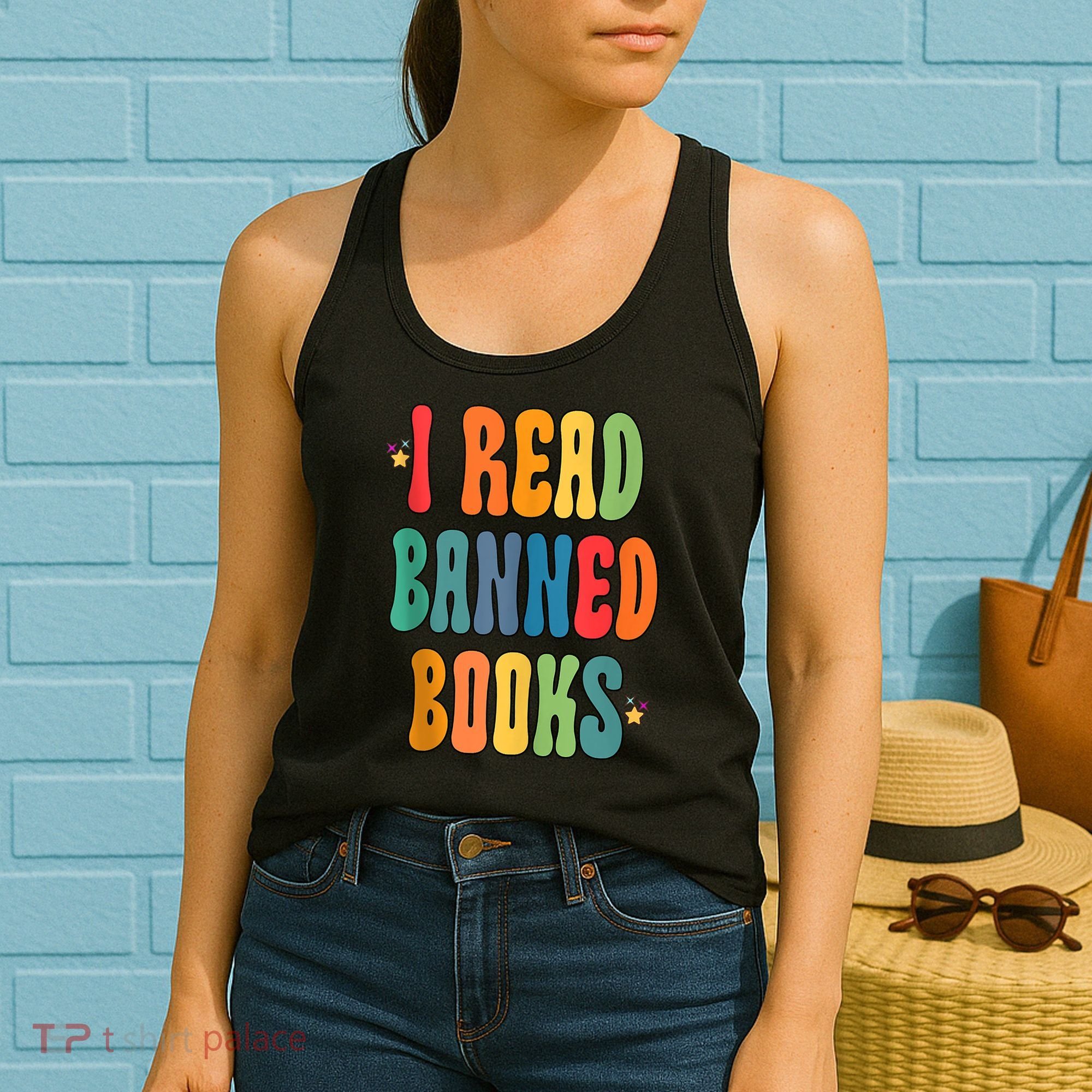 Groovy I Read Banned Books Librarian Reader Bookworm Women's Tank Top