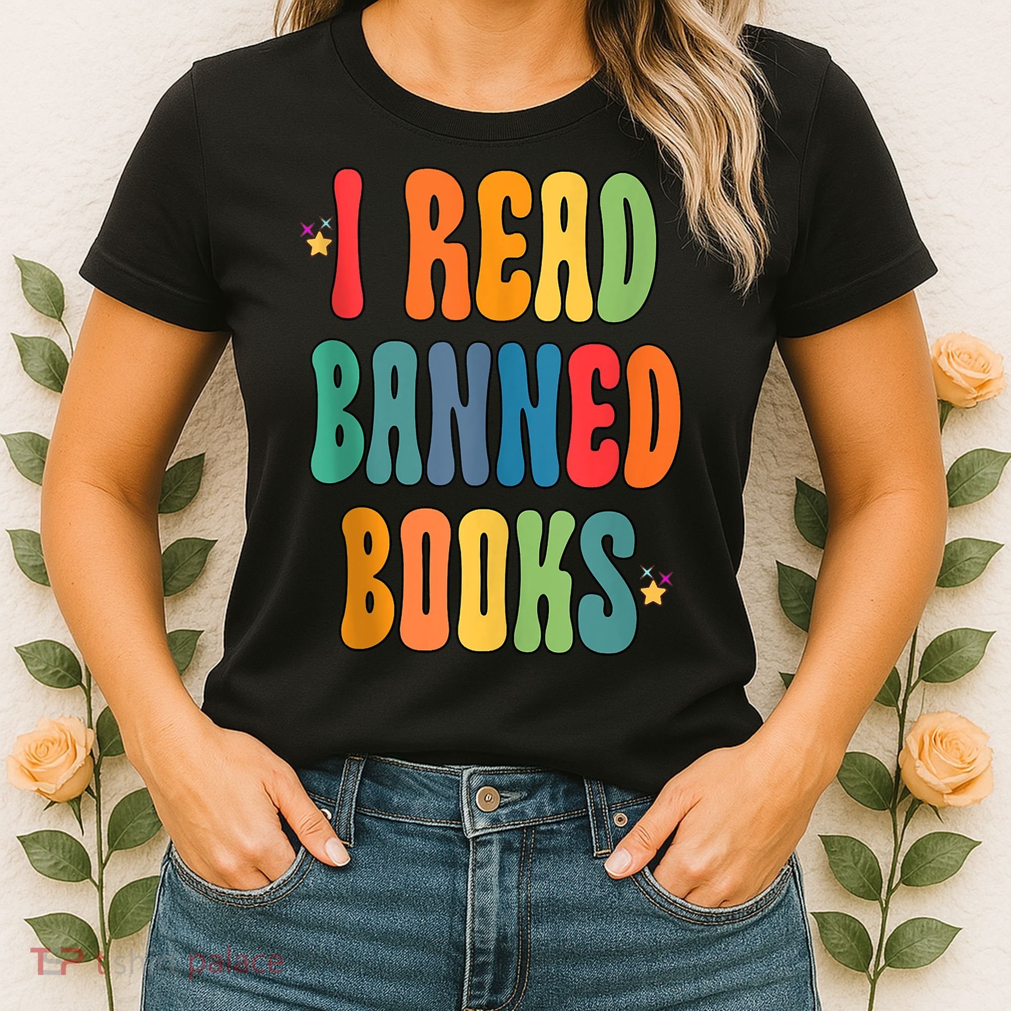 Groovy I Read Banned Books Librarian Reader Bookworm Women's T-Shirt
