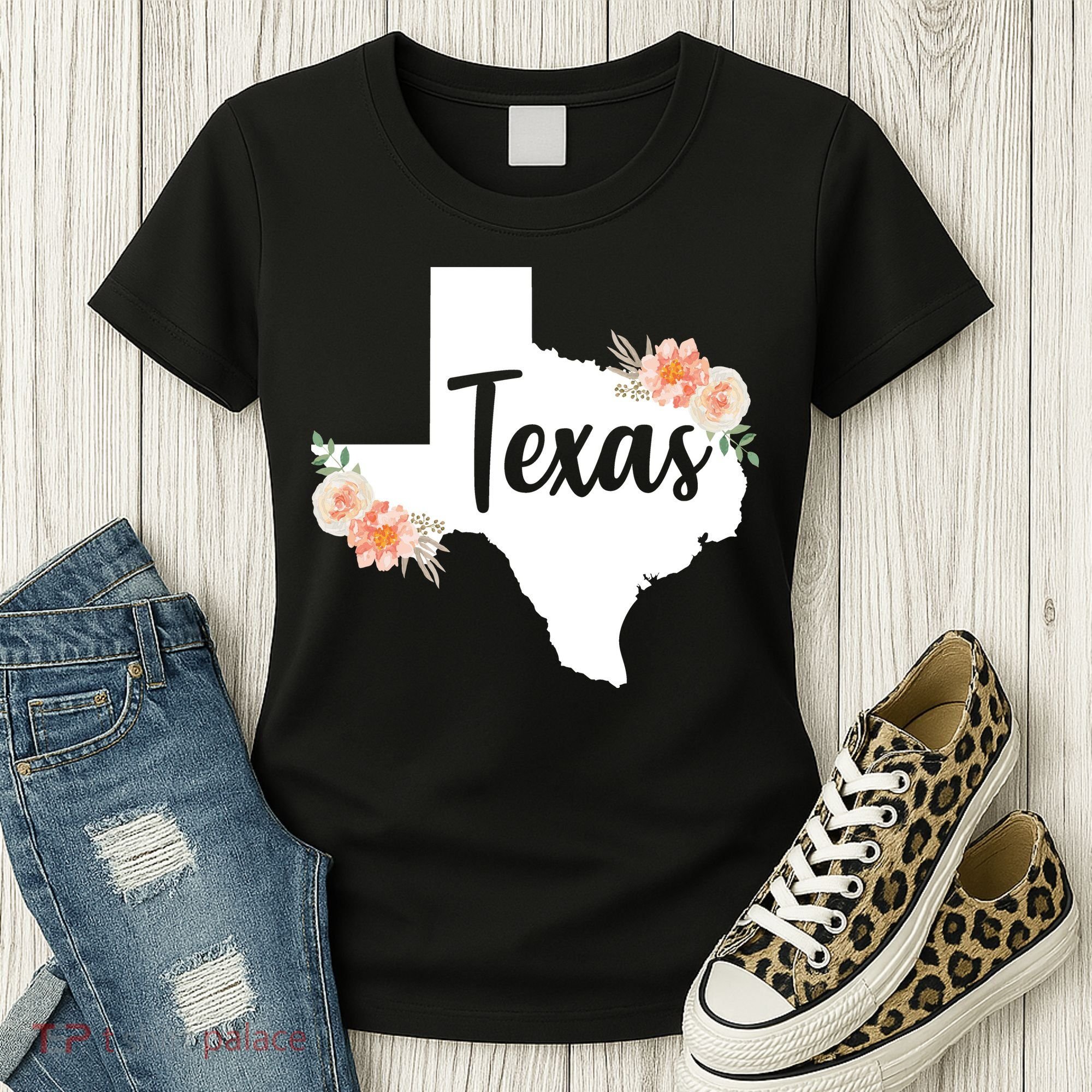 Girly Texas  Women's T-Shirt