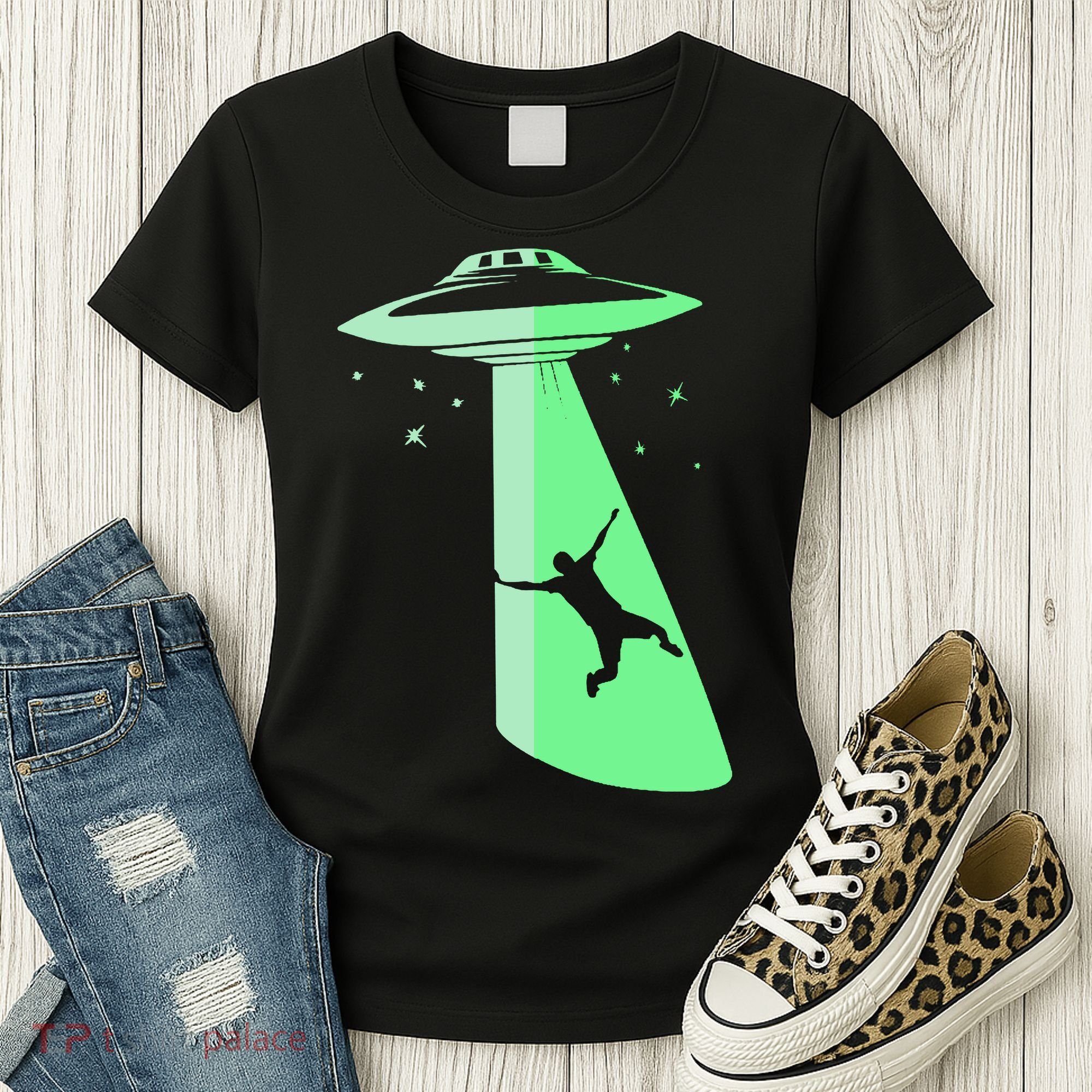 Glow In The Dark Ufo Abduction Night Sci Fi Alien Space Gift Birthday Science Women's T-Shirt