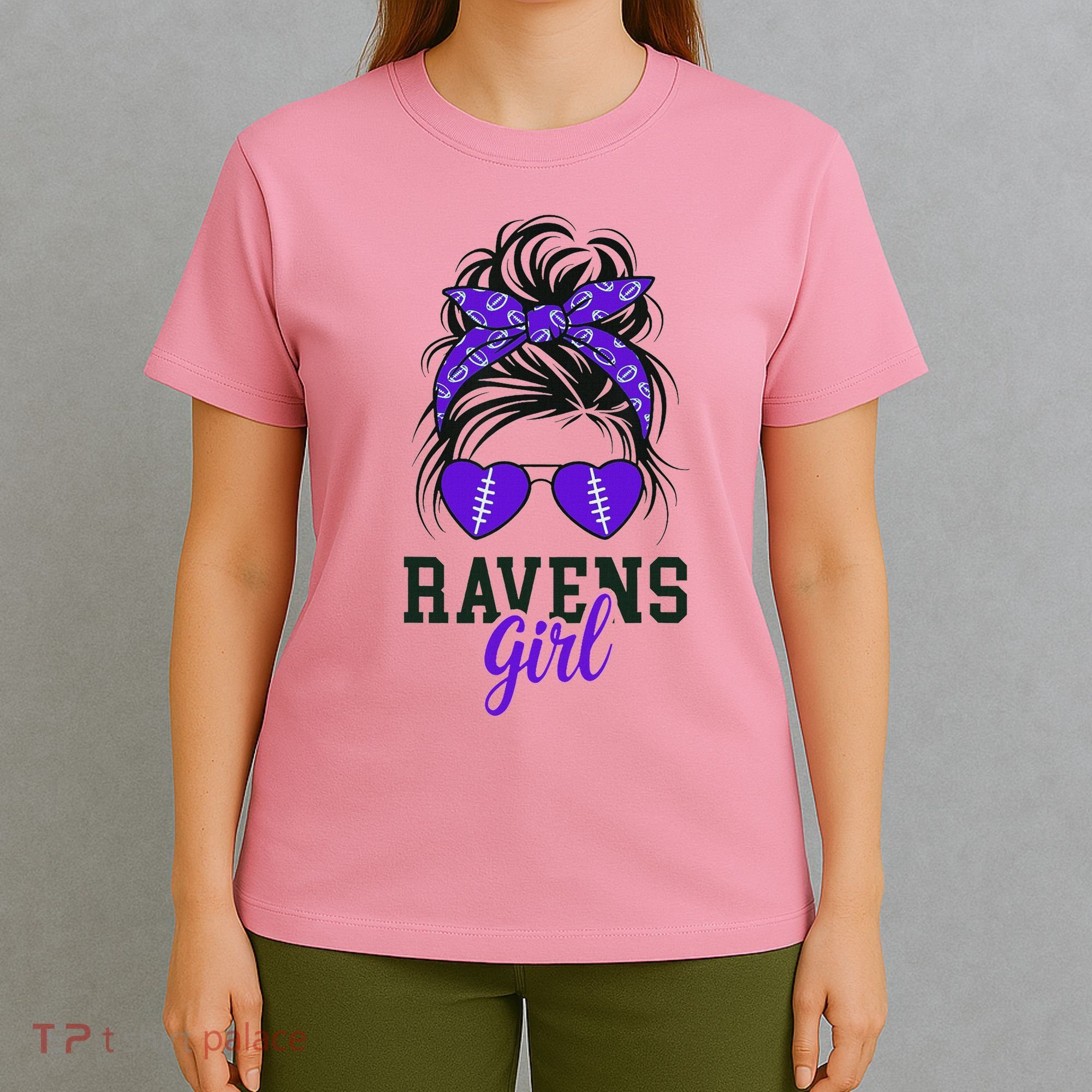 Girl Just A Girl Who Loves Raven T-Shirt