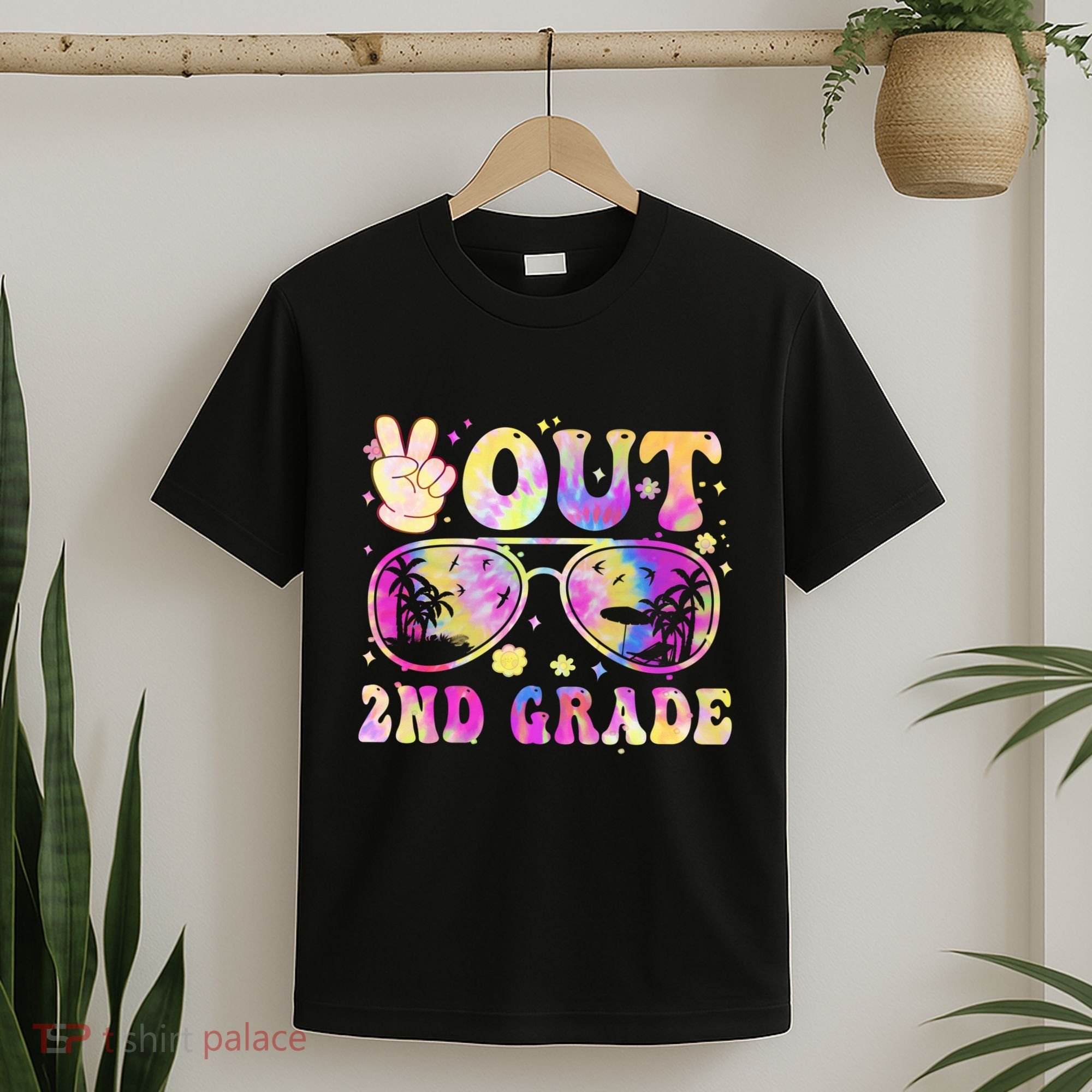 Groovy Last Day Of School Peace Out 2nd Grade T-Shirt