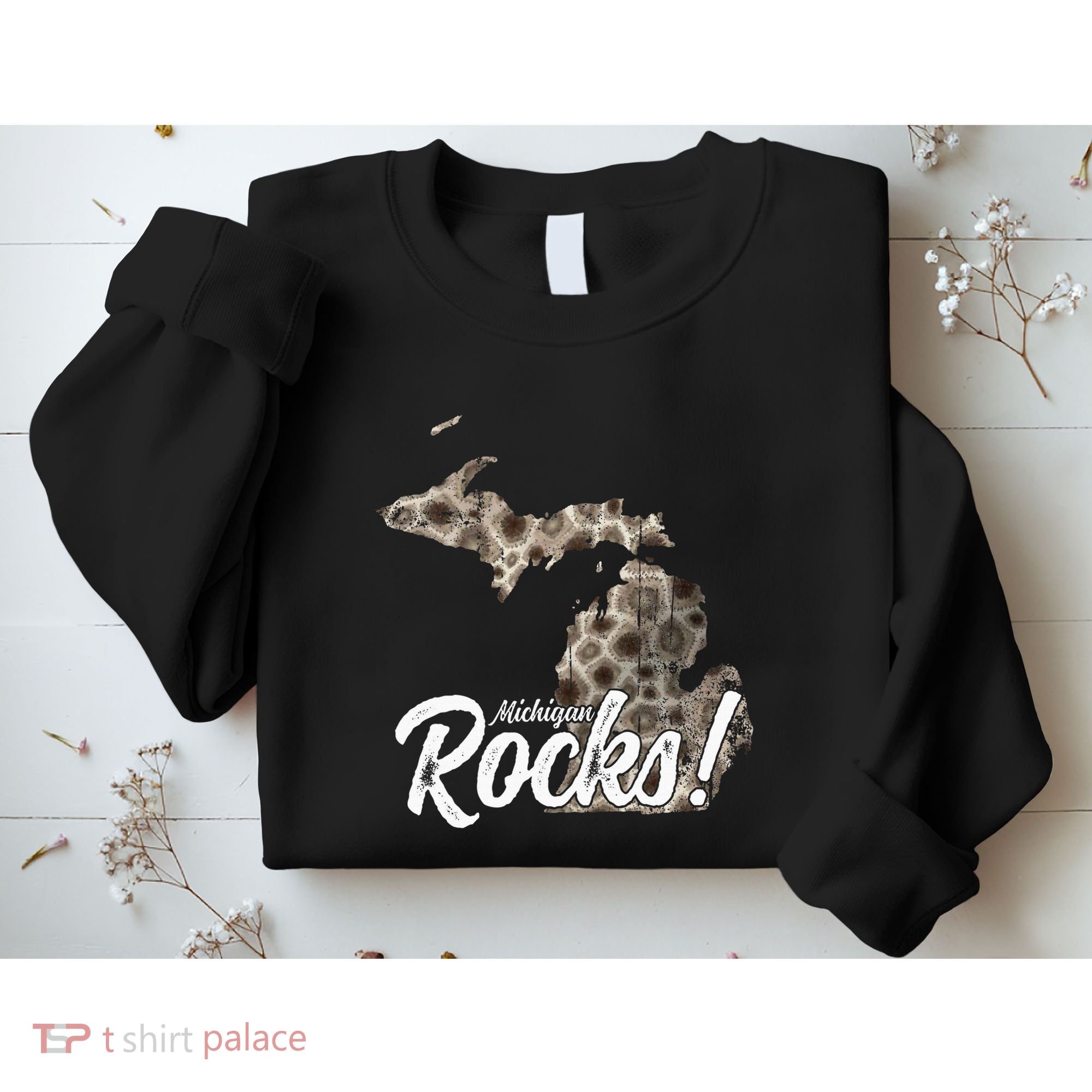 Great Lakes Shaped Wo Petoskey Stone Michigan Rocks Sweatshirt