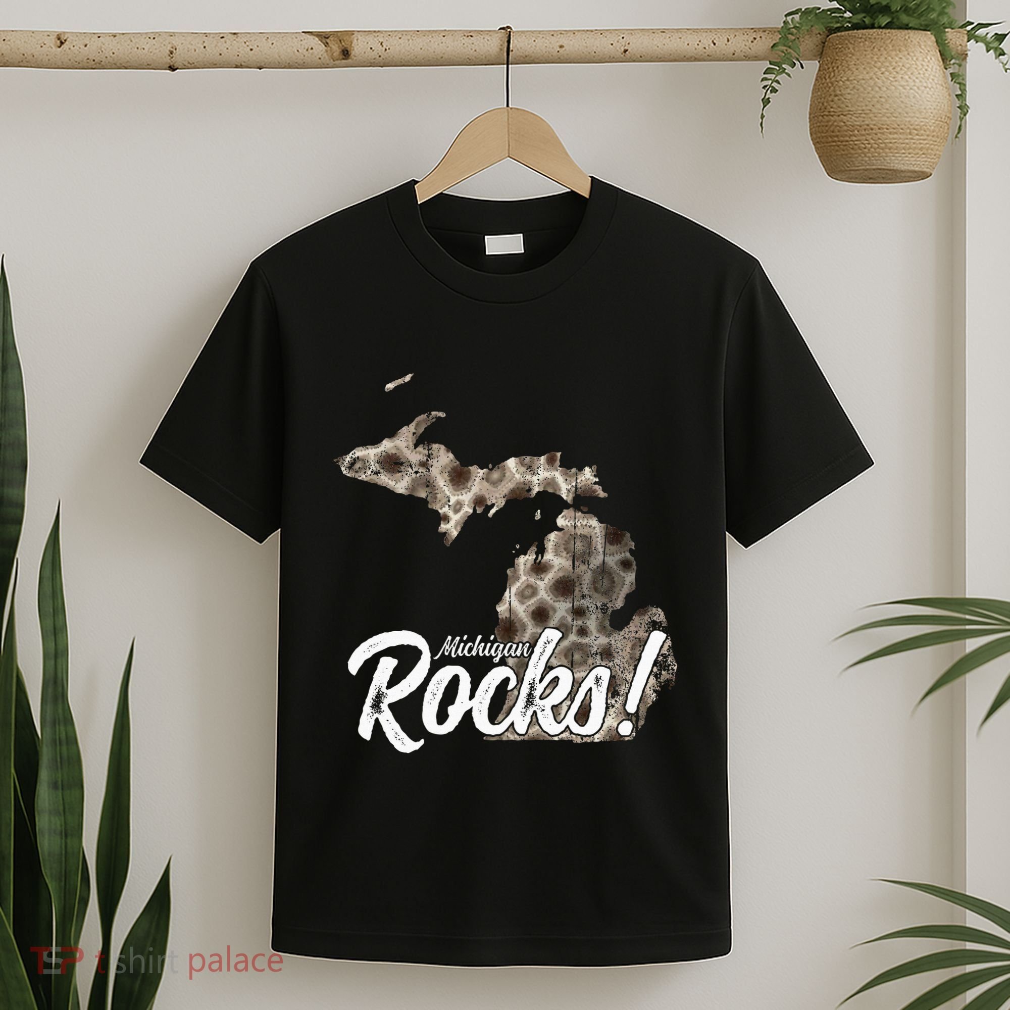 Great Lakes Shaped Wo Petoskey Stone Michigan Rocks T-Shirt