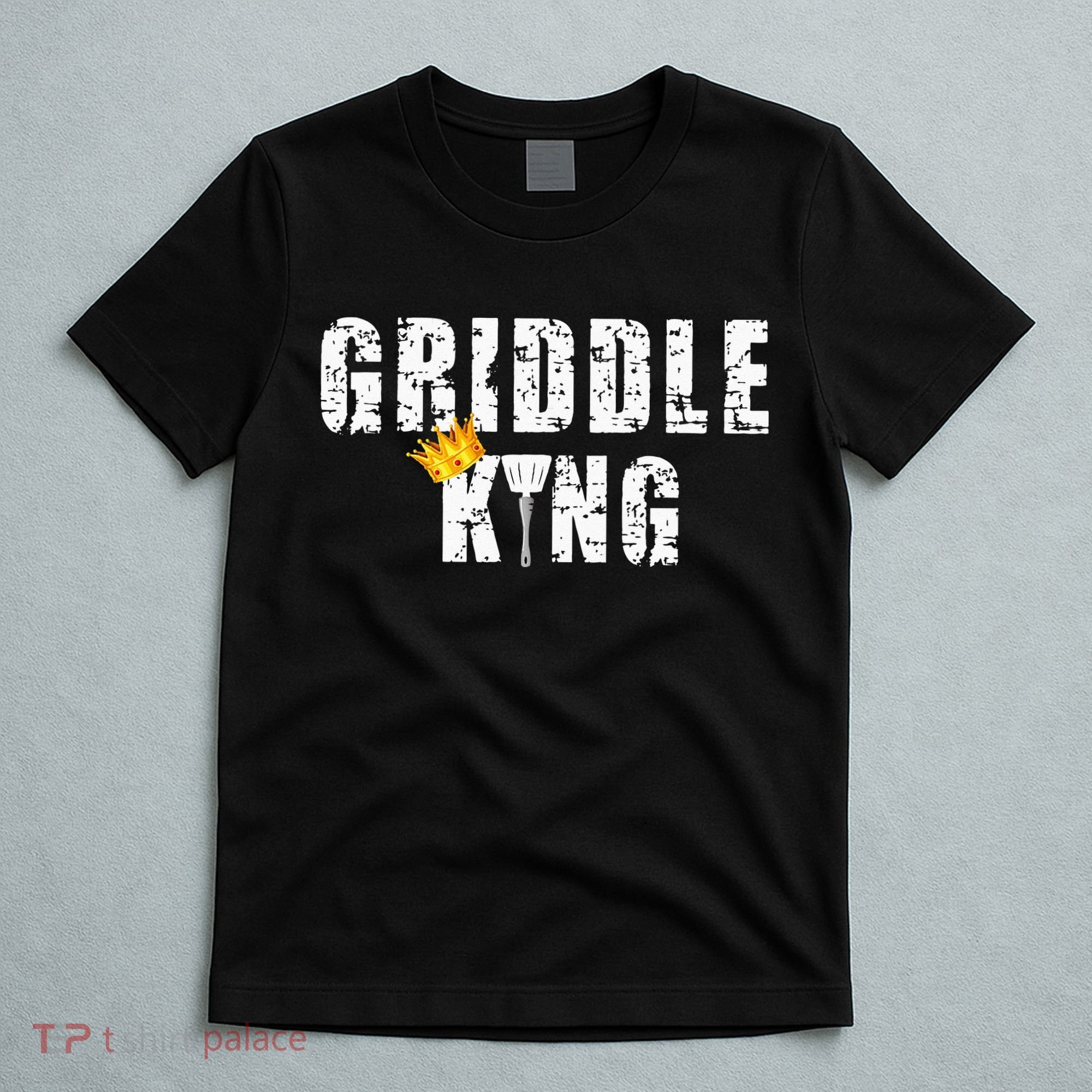 Griddle Master Barbecue Chef BBQ Grandpa Grillin Dad T-Shirt