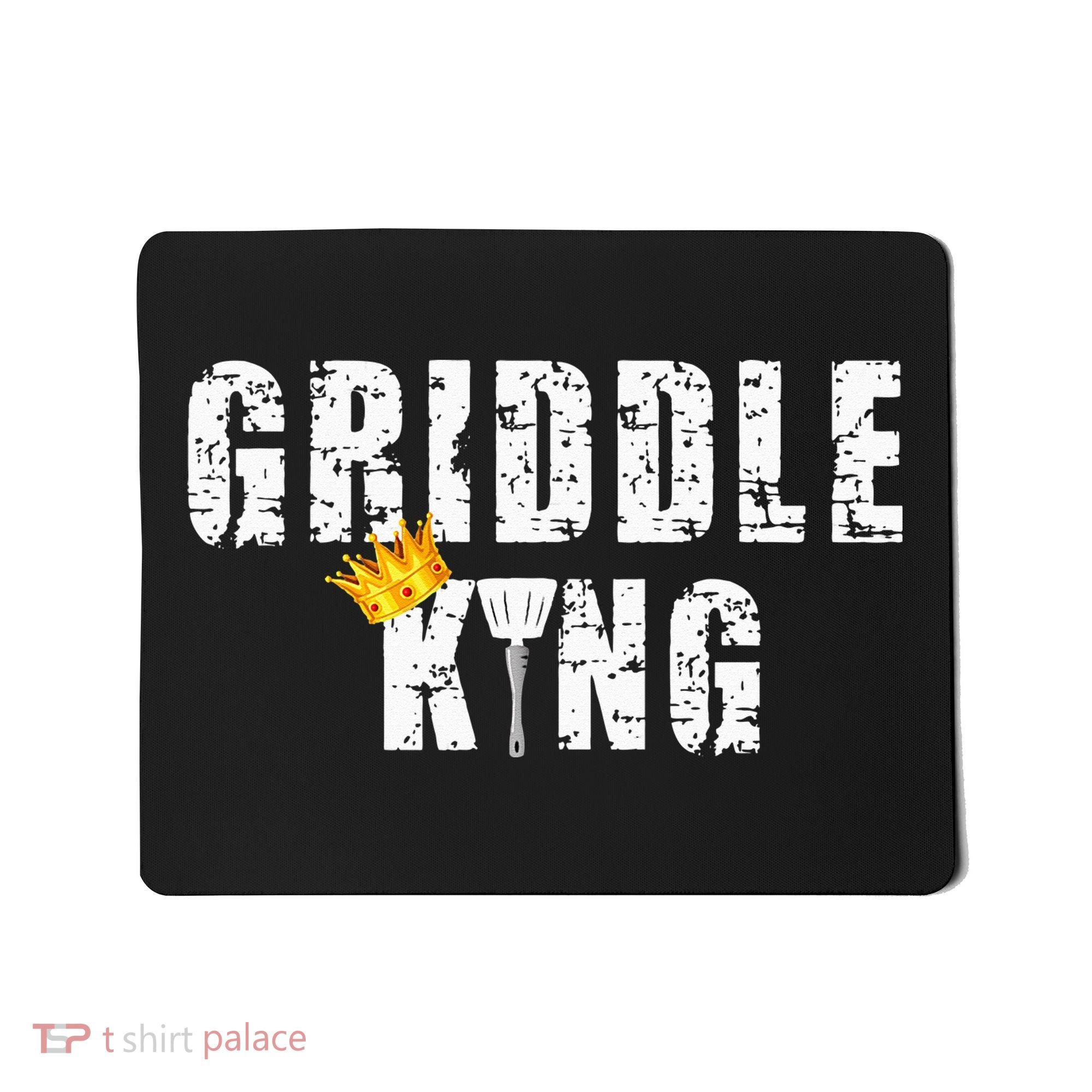 Griddle Master Barbecue Chef BBQ Grandpa Grillin Dad Mousepad