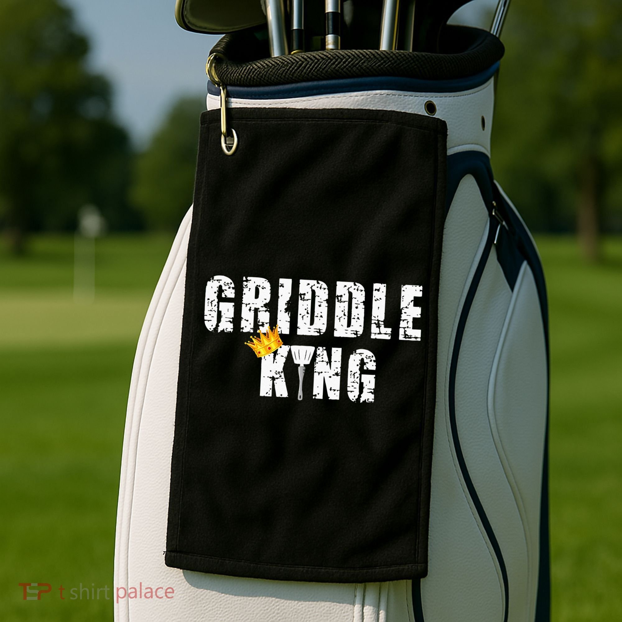Griddle Master Barbecue Chef BBQ Grandpa Grillin Dad Golf Towel