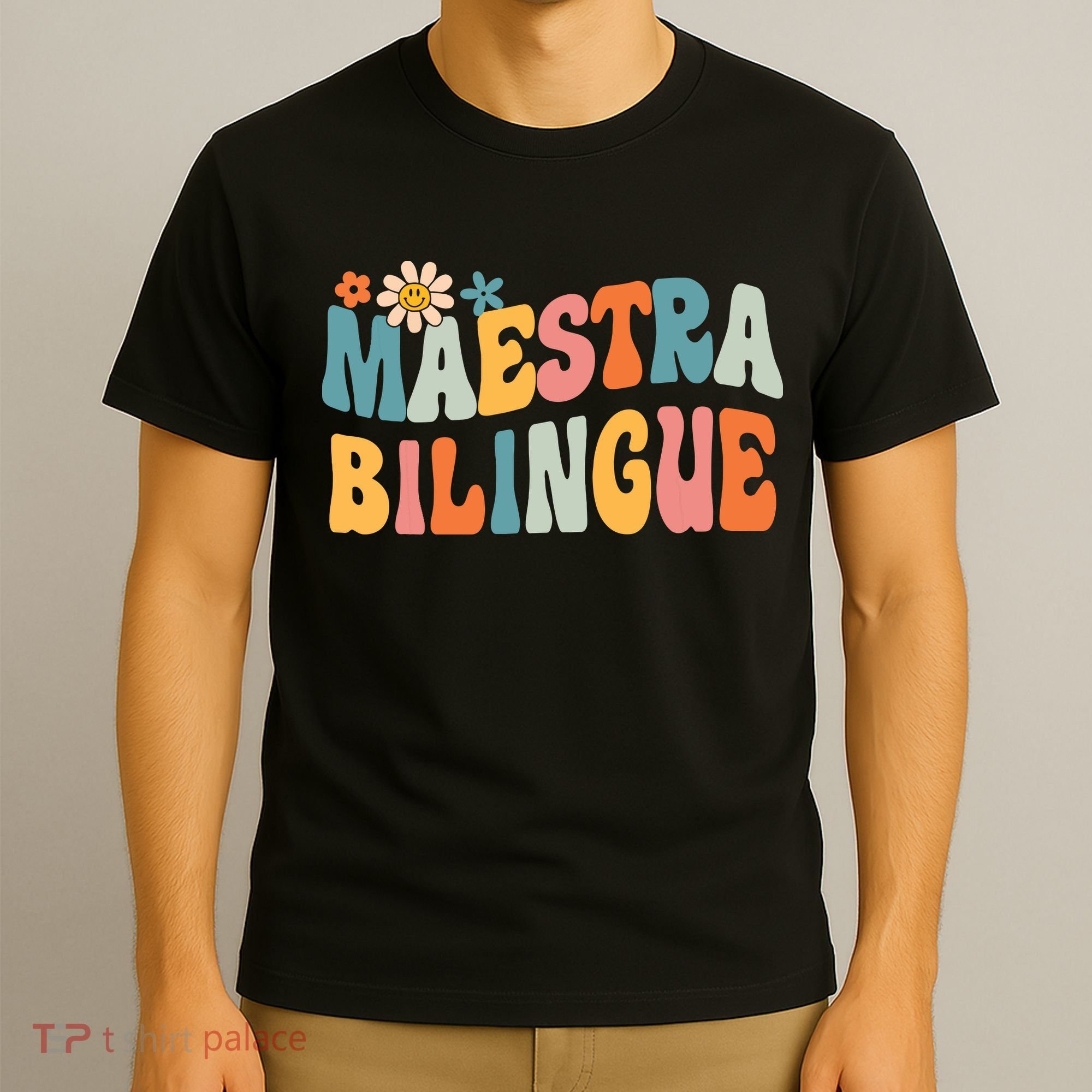 Groovy Maestra Bilingue Spanish Teacher Retro T-Shirt