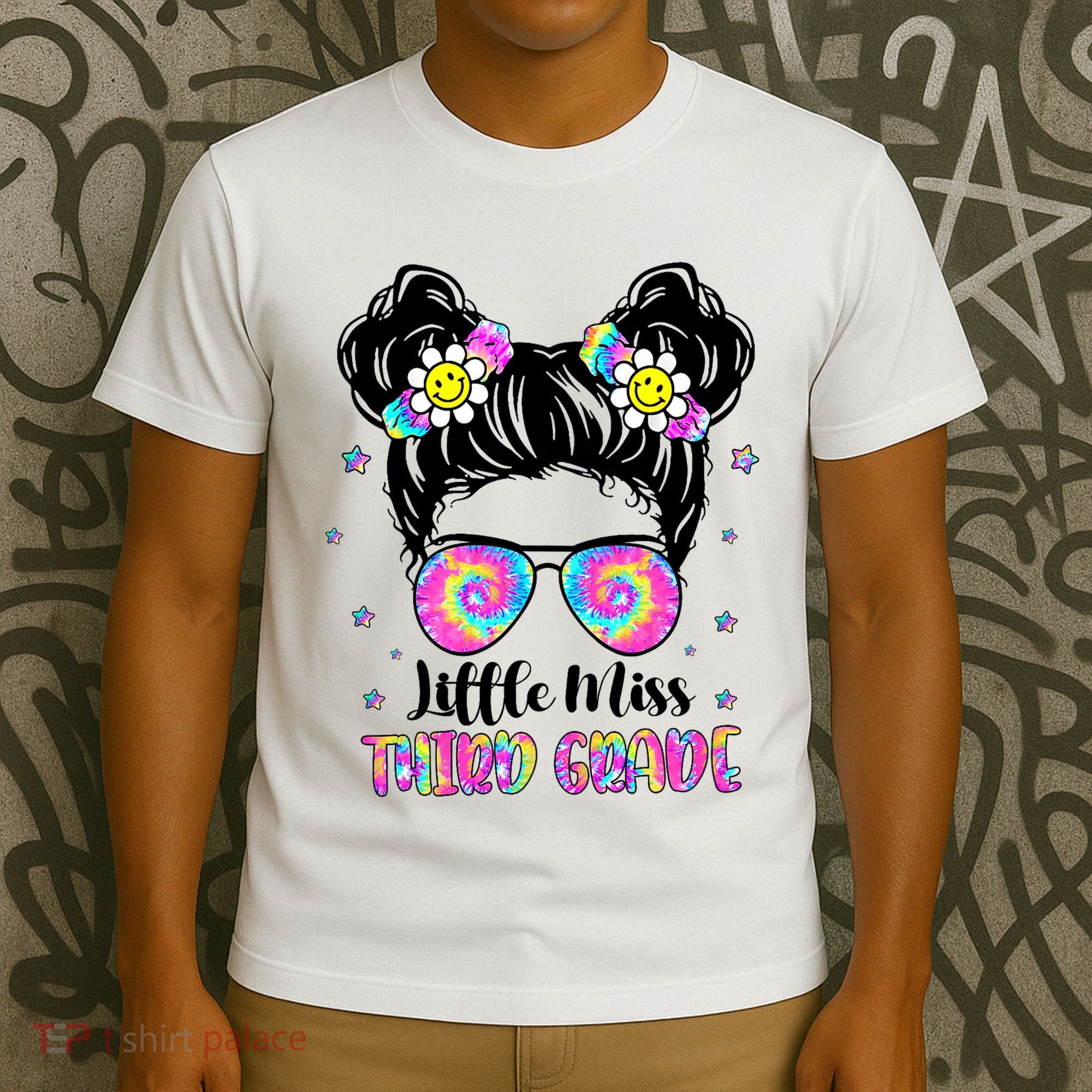 Groovy Messy Bun Third Grade Back To School T-Shirt