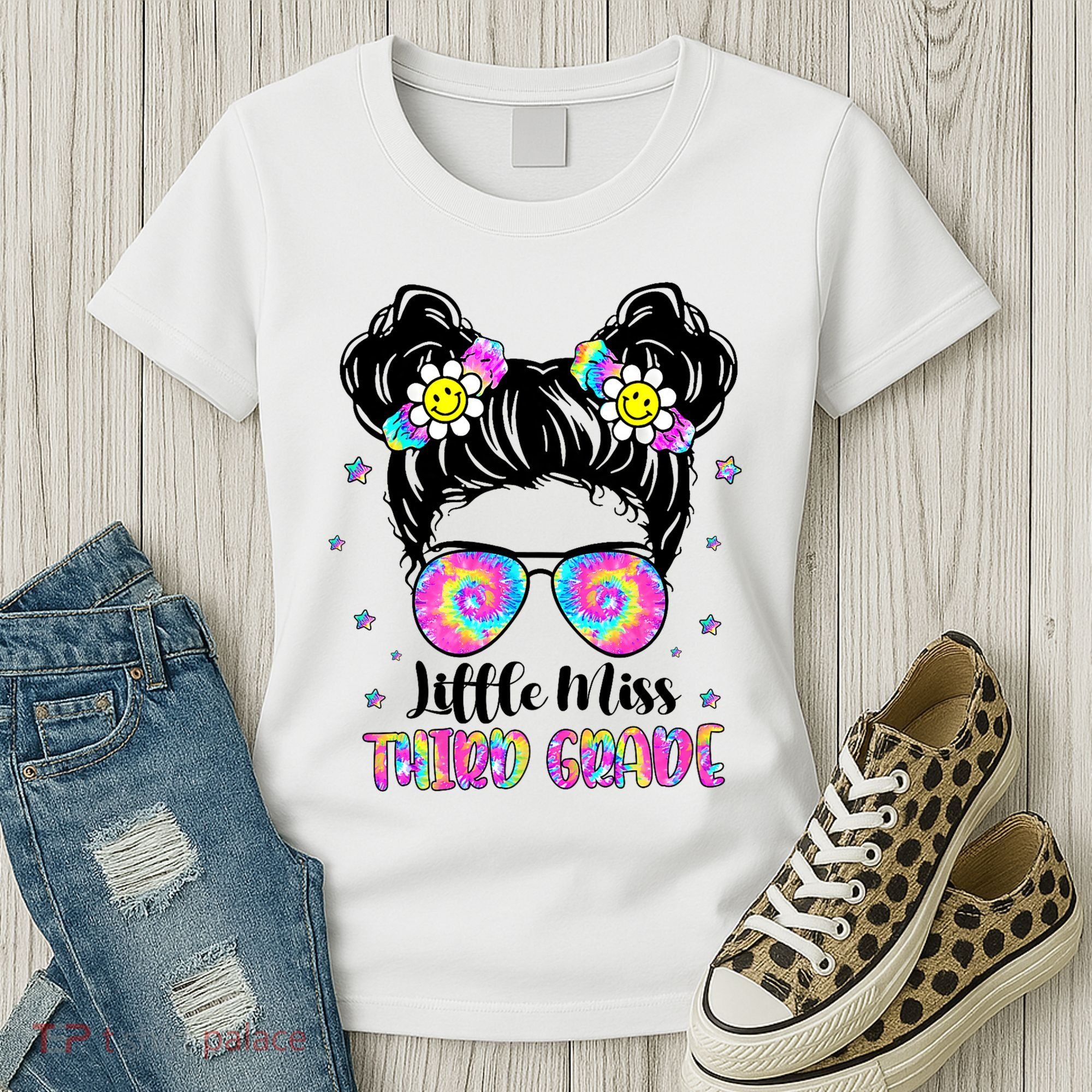 Groovy Messy Bun Third Grade Back To School Women's T-Shirt