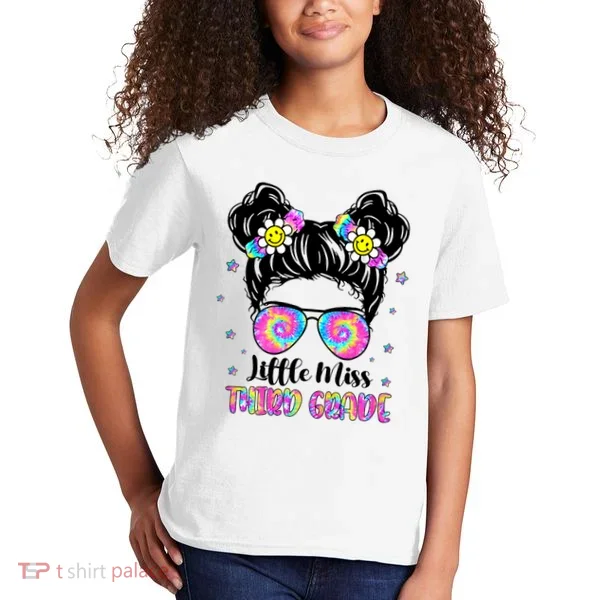 Groovy Messy Bun Third Grade Back To School Kids T-Shirt