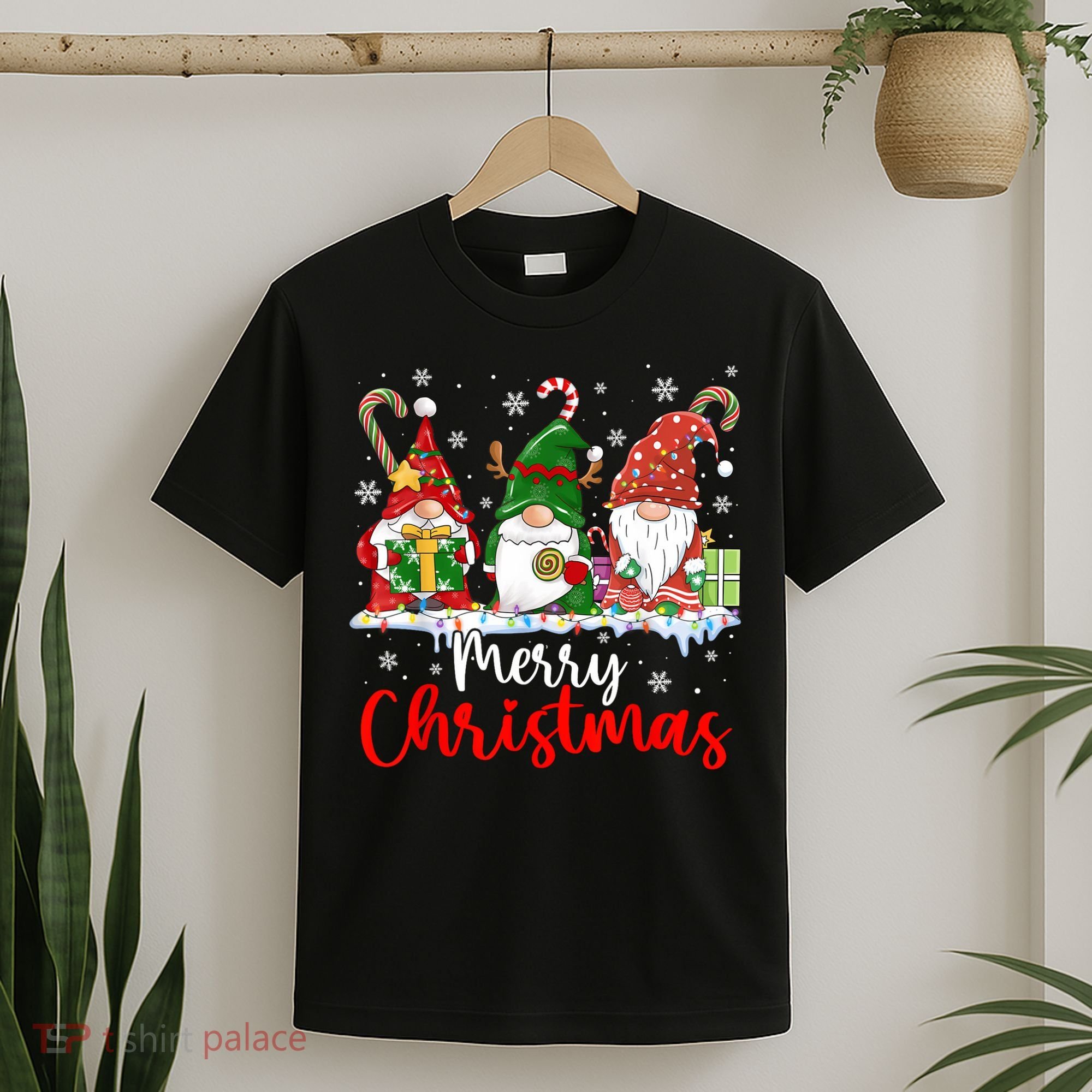 Gnomes Merry Christmas Light Family Gnome Xmas T-Shirt