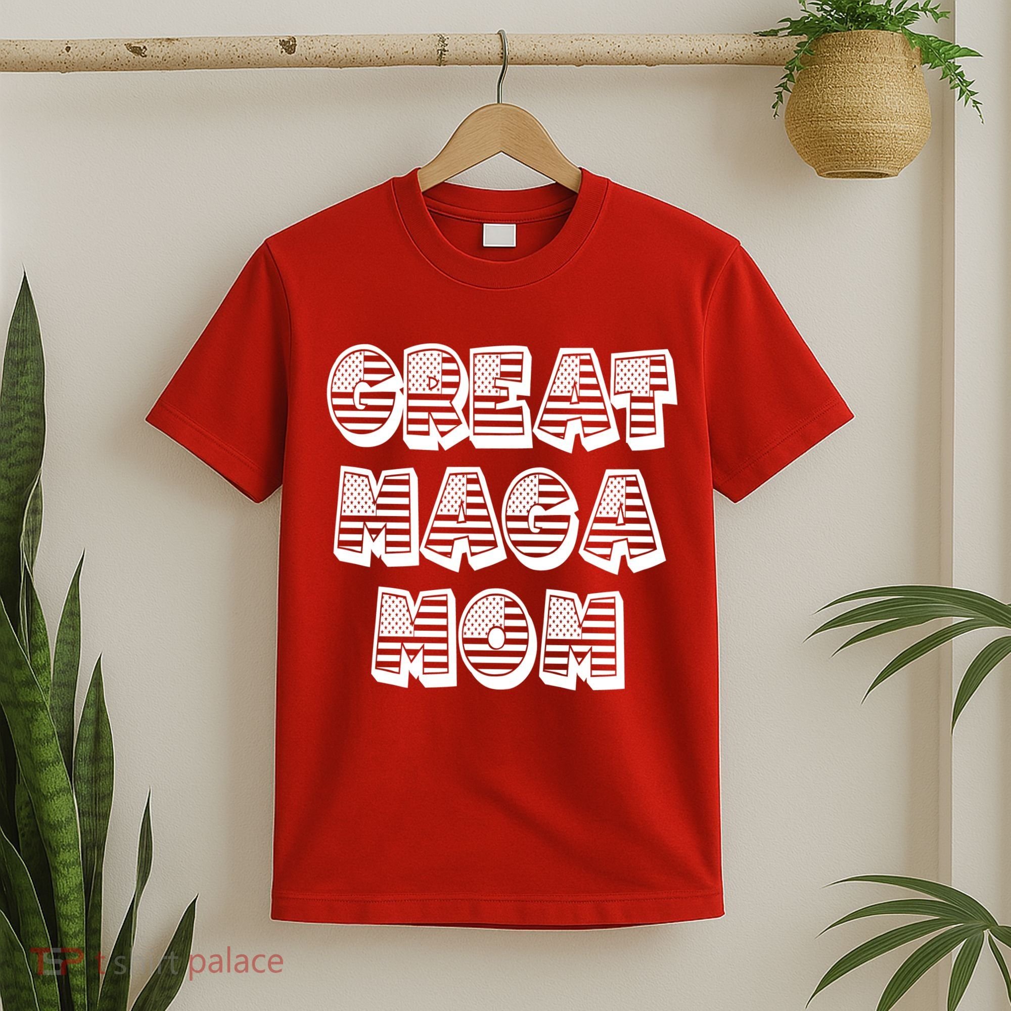 Great MAGA MOM Donald Trump Supporter Mother Gift T-Shirt