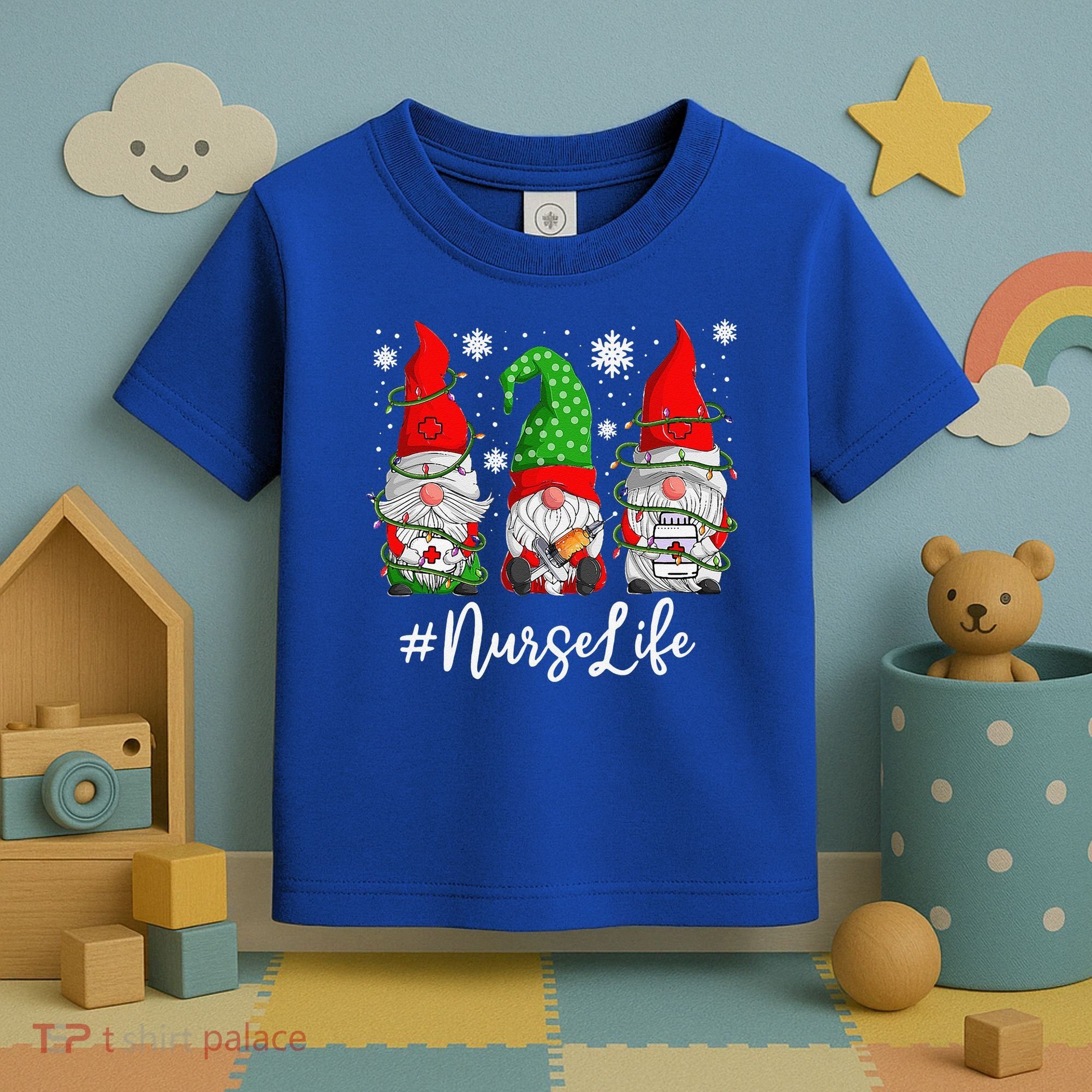 Gnomes Nurse Life Funny Christmas Holiday Funny Toddler T-Shirt