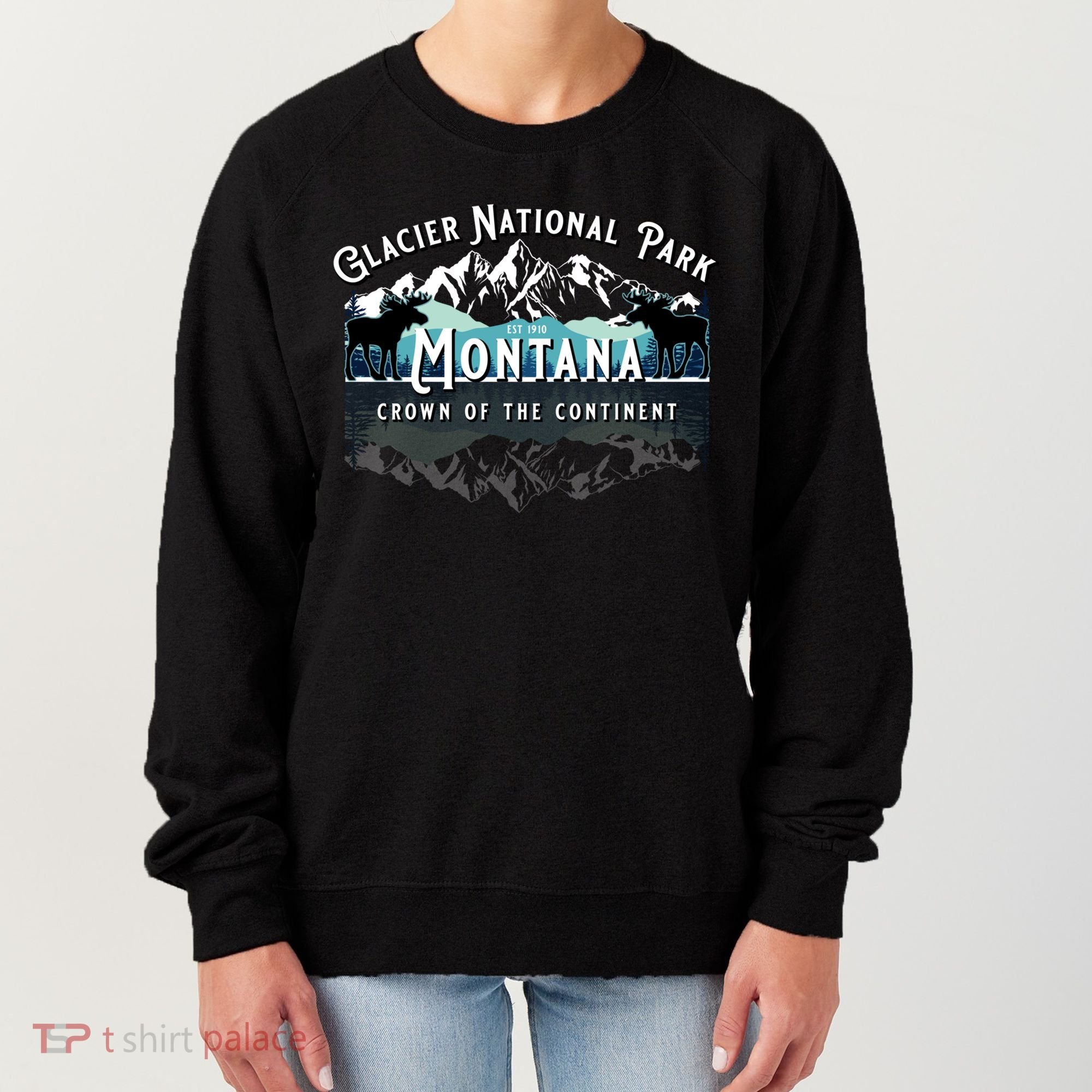 Glacier National Park Montana Hiking Moose Camping Souvenir Gift Women's Sweatshirt