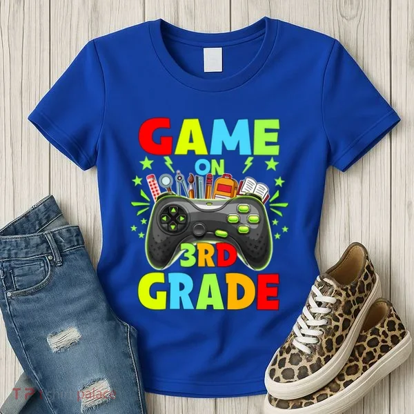 Game On 3Rd Grade Level Unlocked Video Game Gift Women's T-Shirt