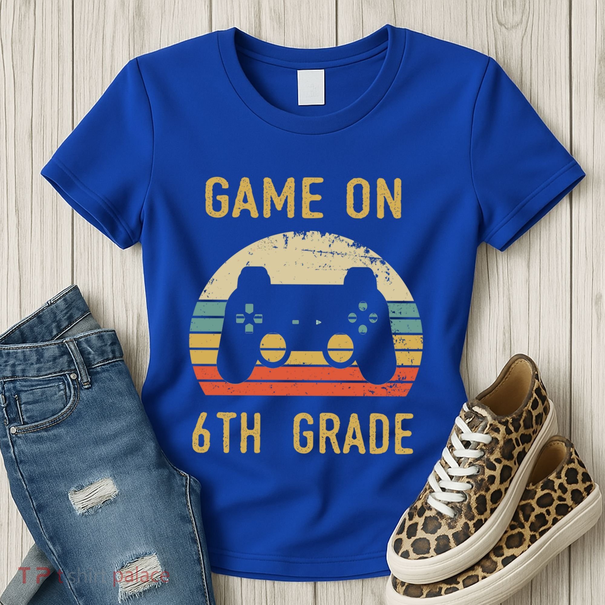 Game On 6Th Grade Cool Gift 6Th Graders Gamers Back To School Great Gift Women's T-Shirt