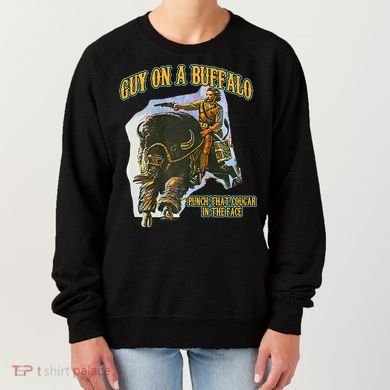 Guy On A Buffalo Punch That Cougar In The Face Women's Sweatshirt