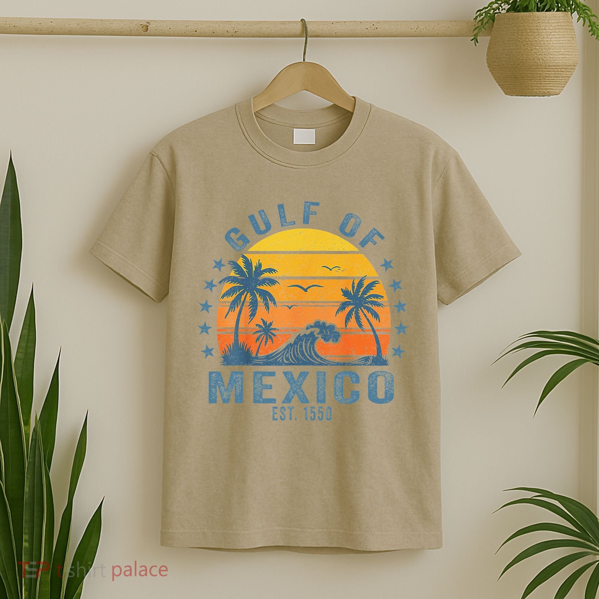 Gulf Of Mexico Est 1550 Retro Vintage Gulf Beach T-Shirt