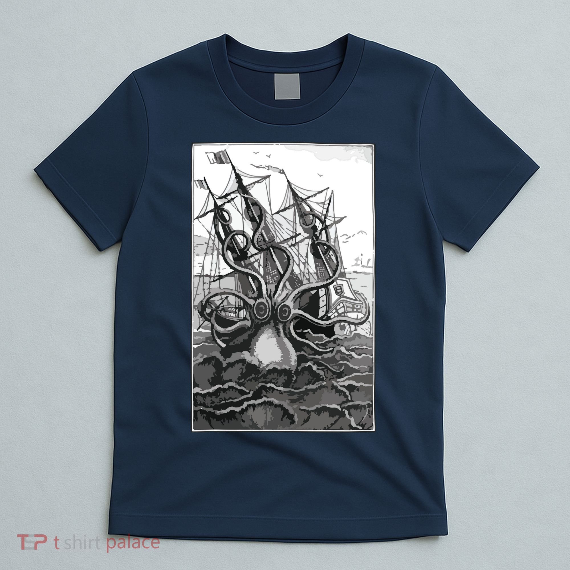 Giant Octopus Pirate Ship Vintage Kraken Sailing Squid T-Shirt